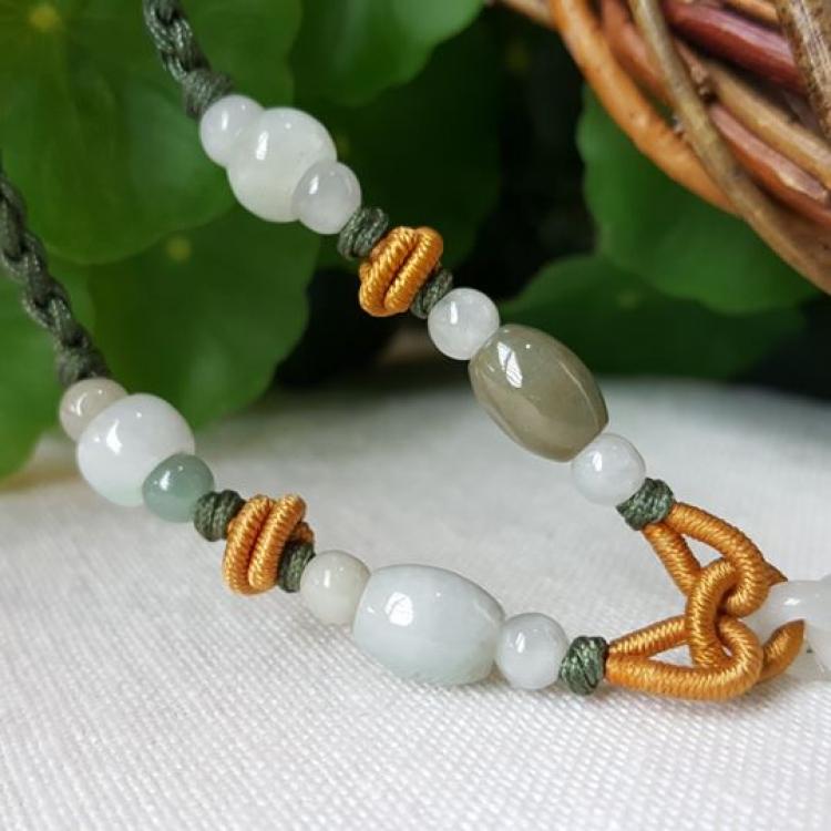 Rope Carving Jade Stone  Necklace