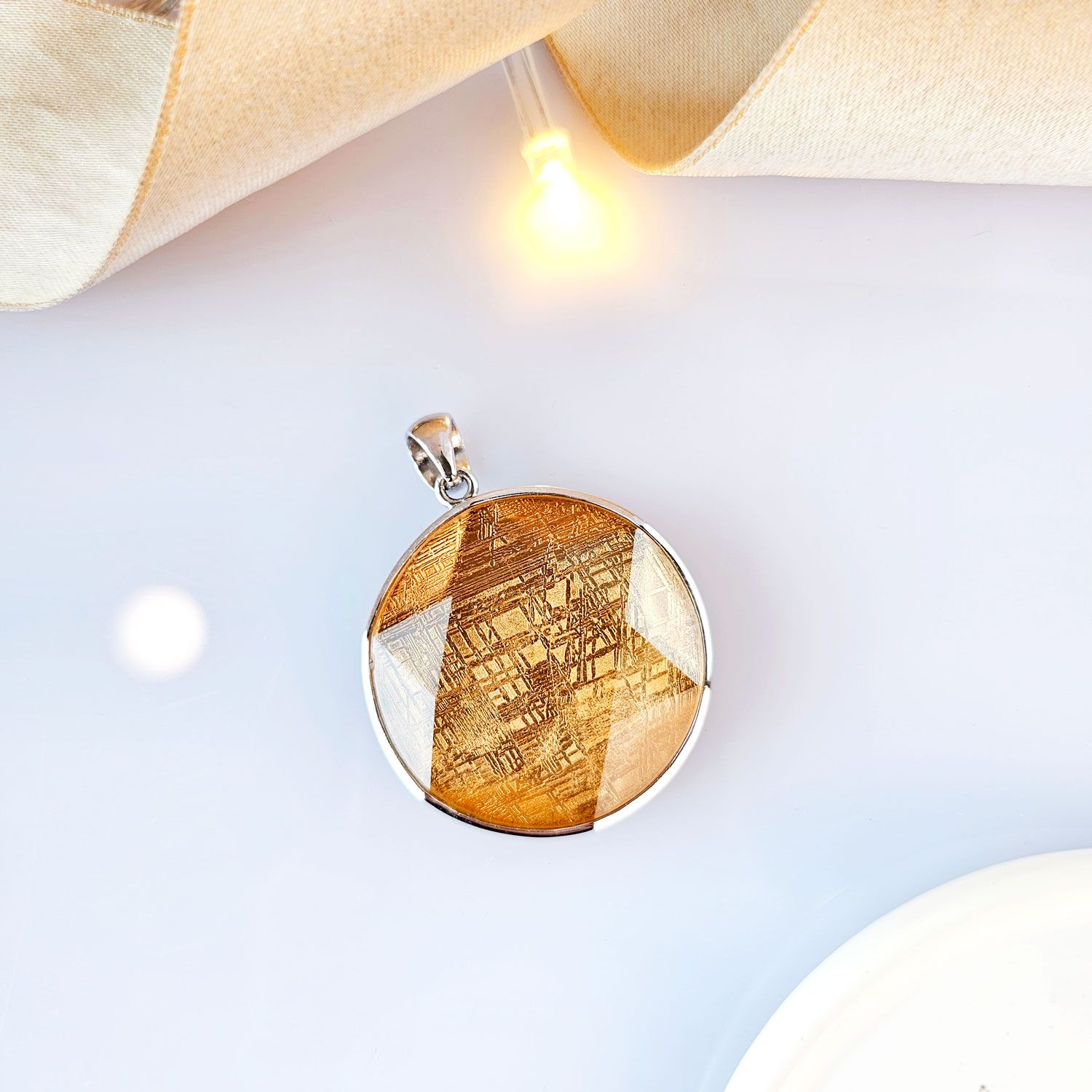 32mm Meteorite  David Star Pendant - Gold 