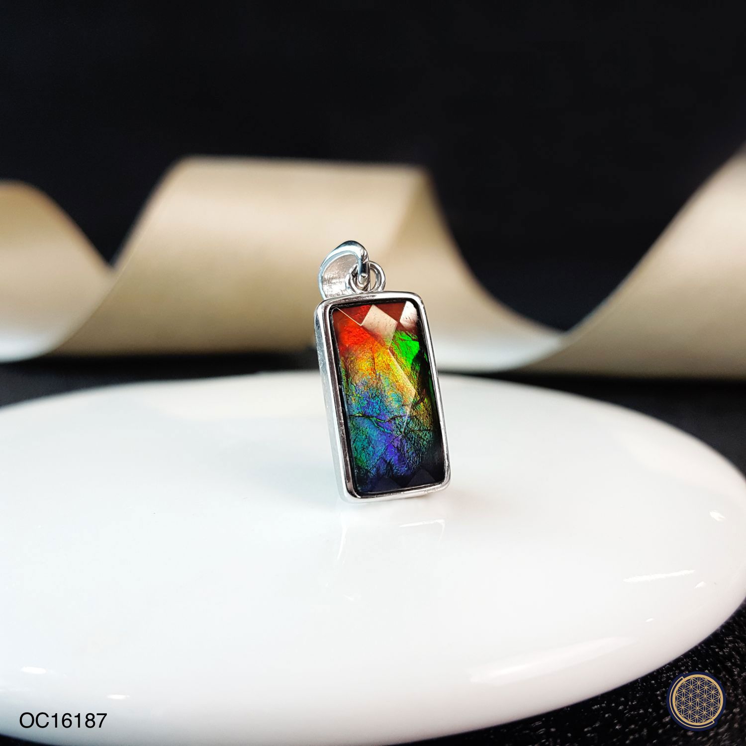 7mm x 14mm 加拿大斑彩石高级三色长方形吊坠