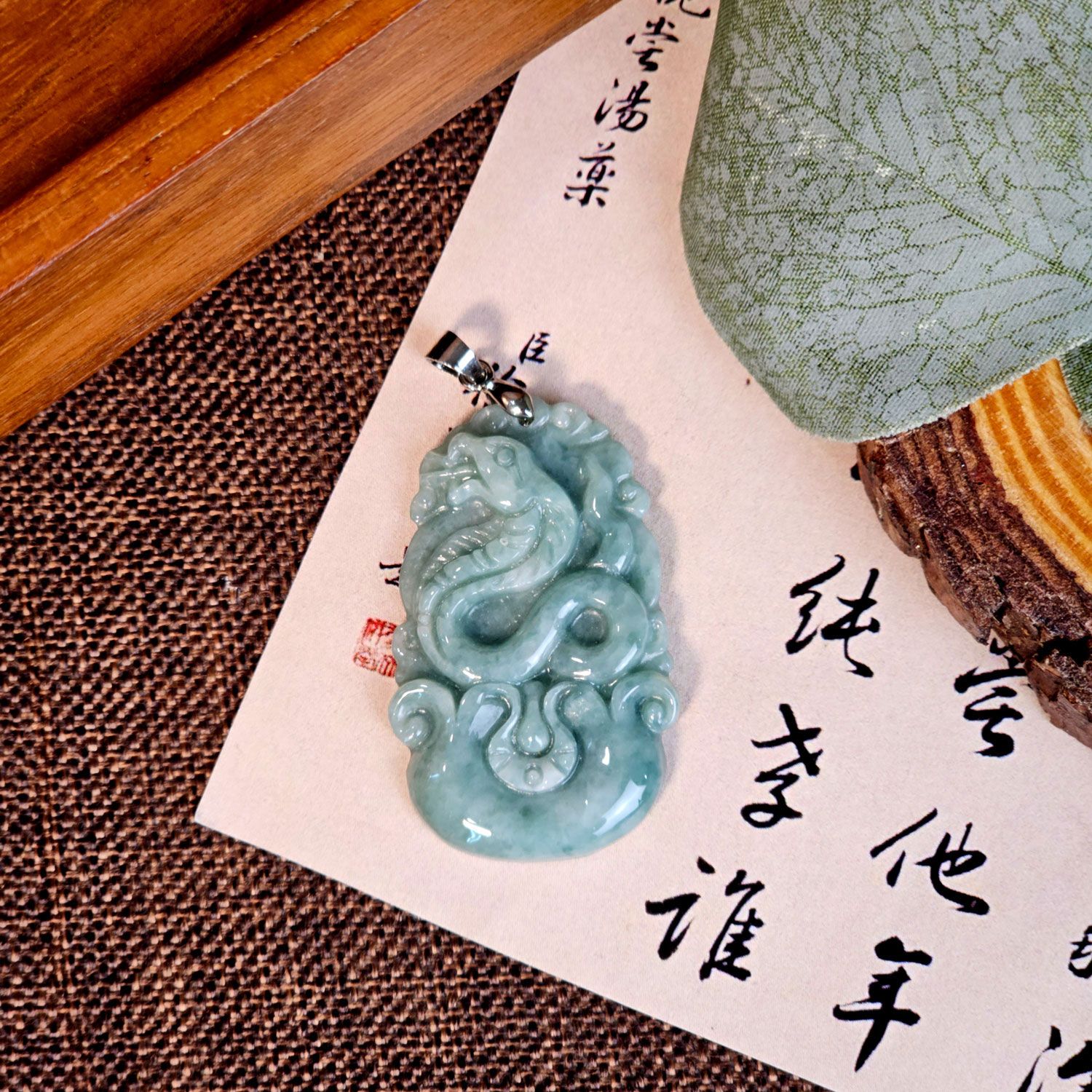 You Qing Jade  Chinese Zodiac Pendant - Snake 