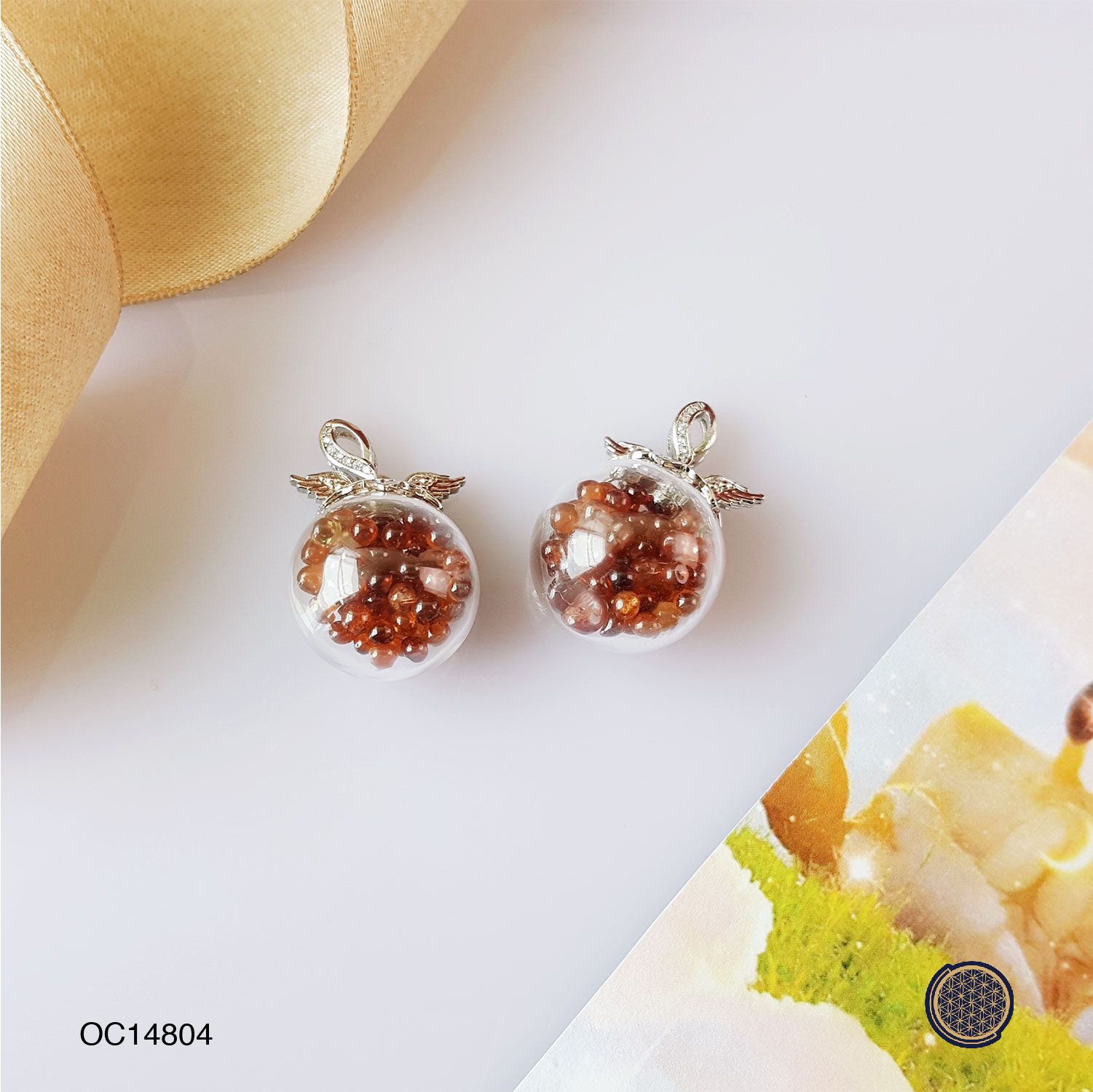 橙石榴皇冠许愿吊坠