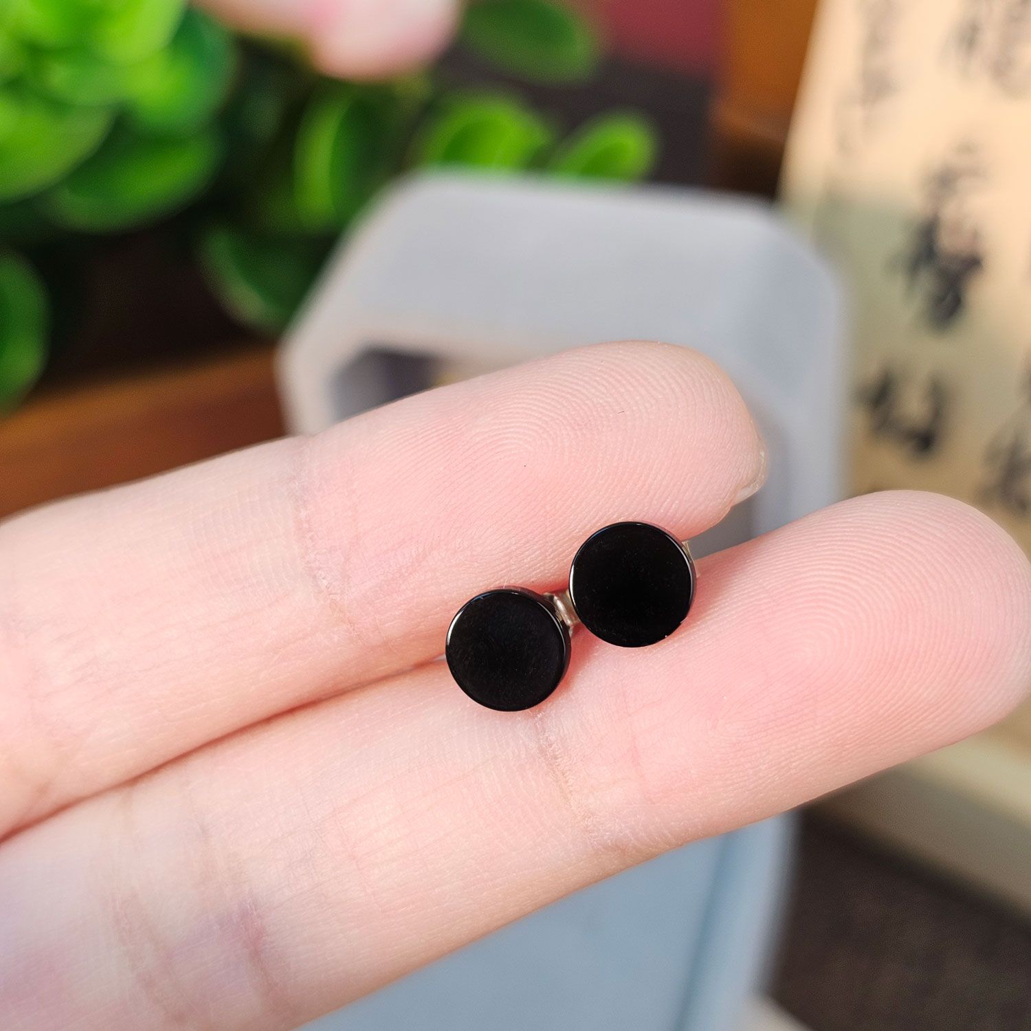 7mm 黑玛瑙圆形耳环