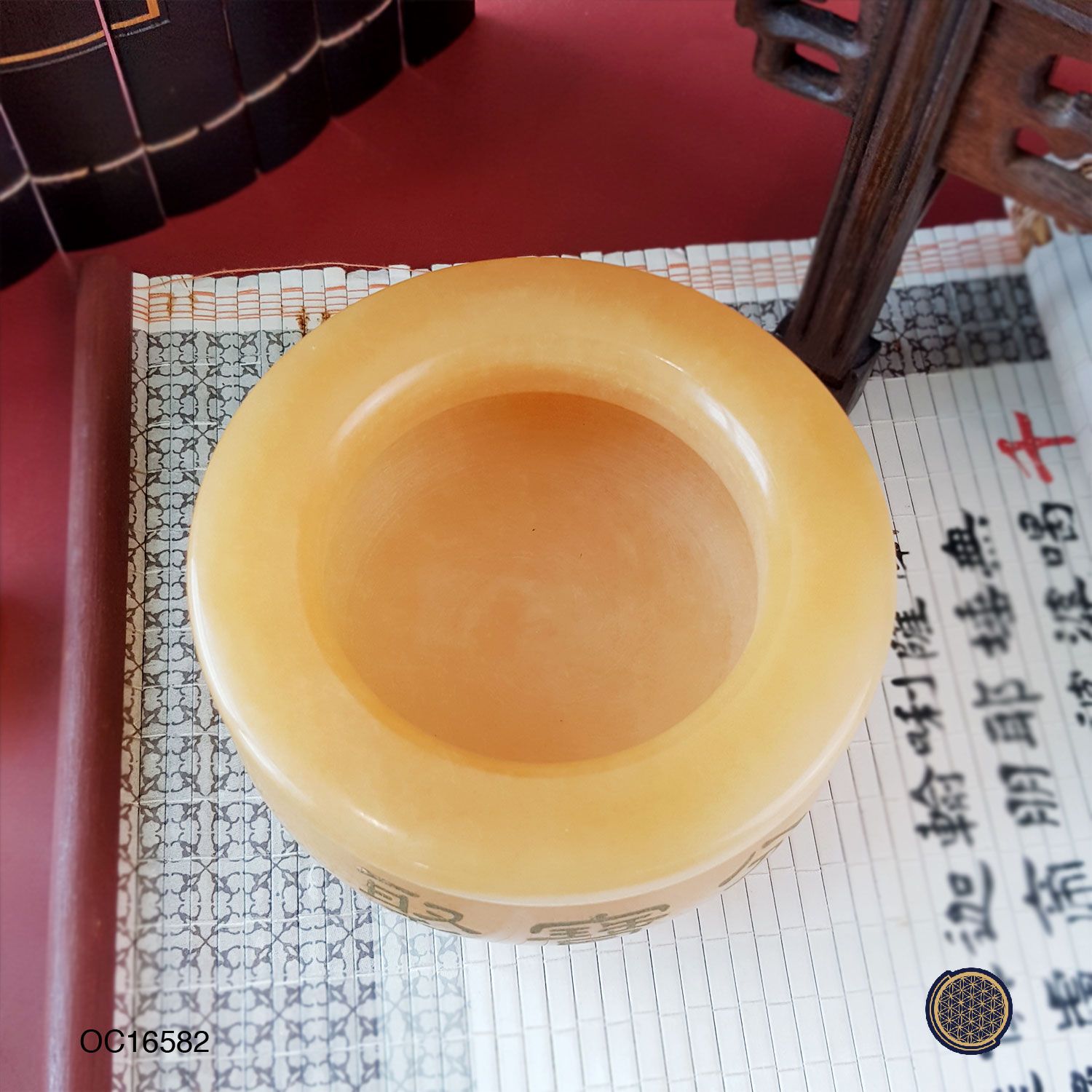 黄玉聚宝盆搭配10颗黄玉元宝 (10CM)