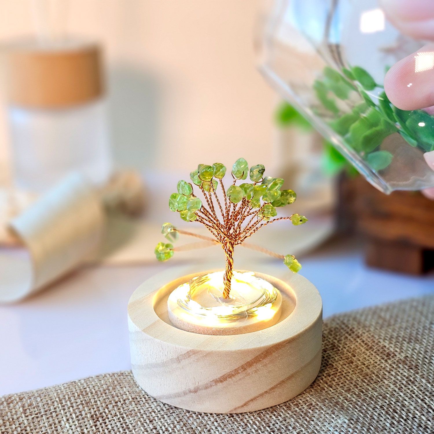 Peridot Fortune Tree With Led Lamp 