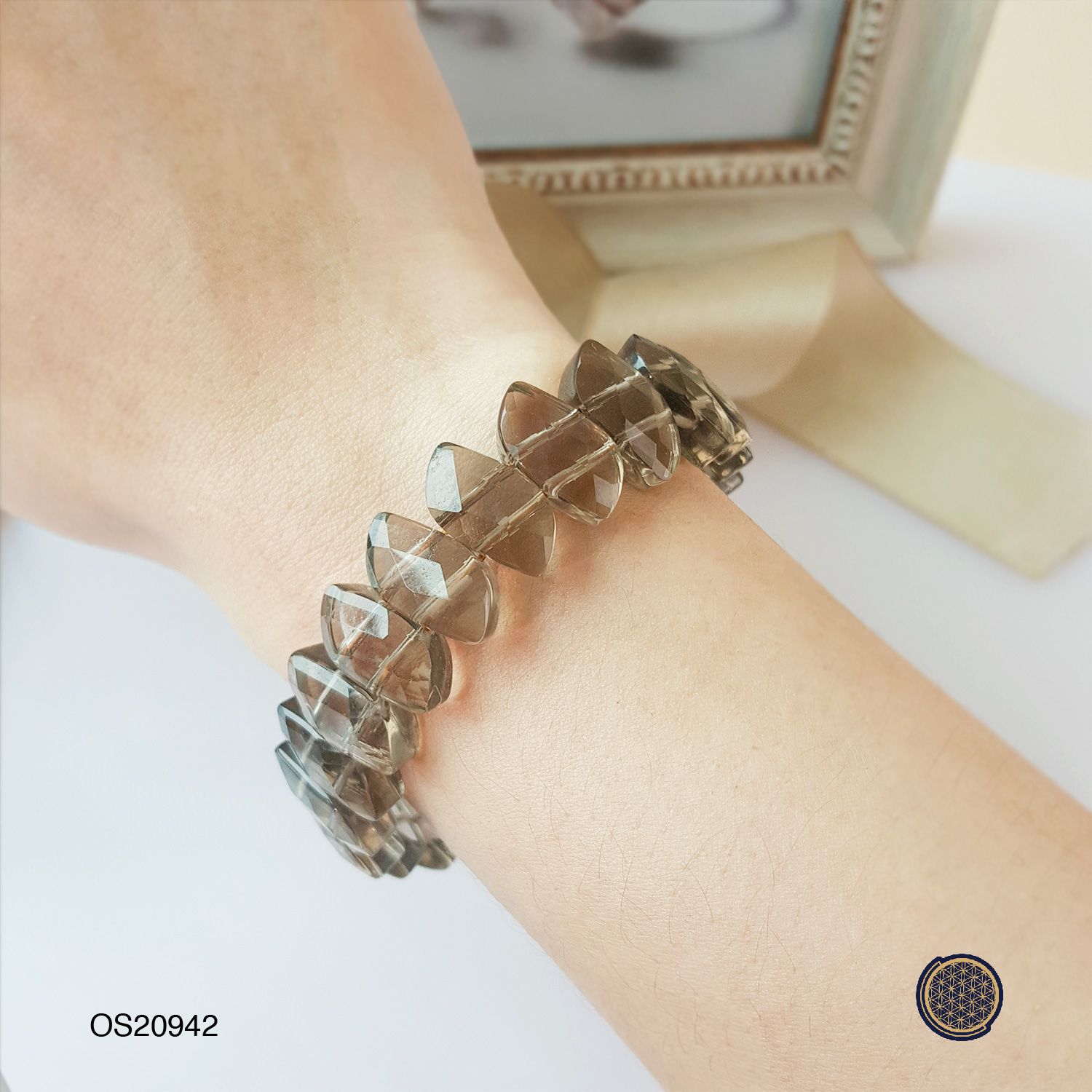 Smoky S Shape Flat Bracelet