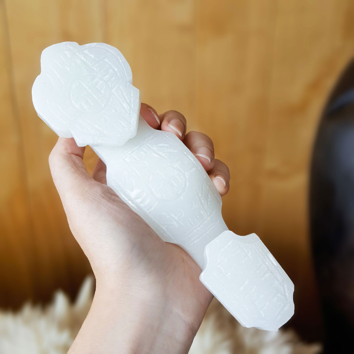 白玉如意棒搭配木座 (17CM)