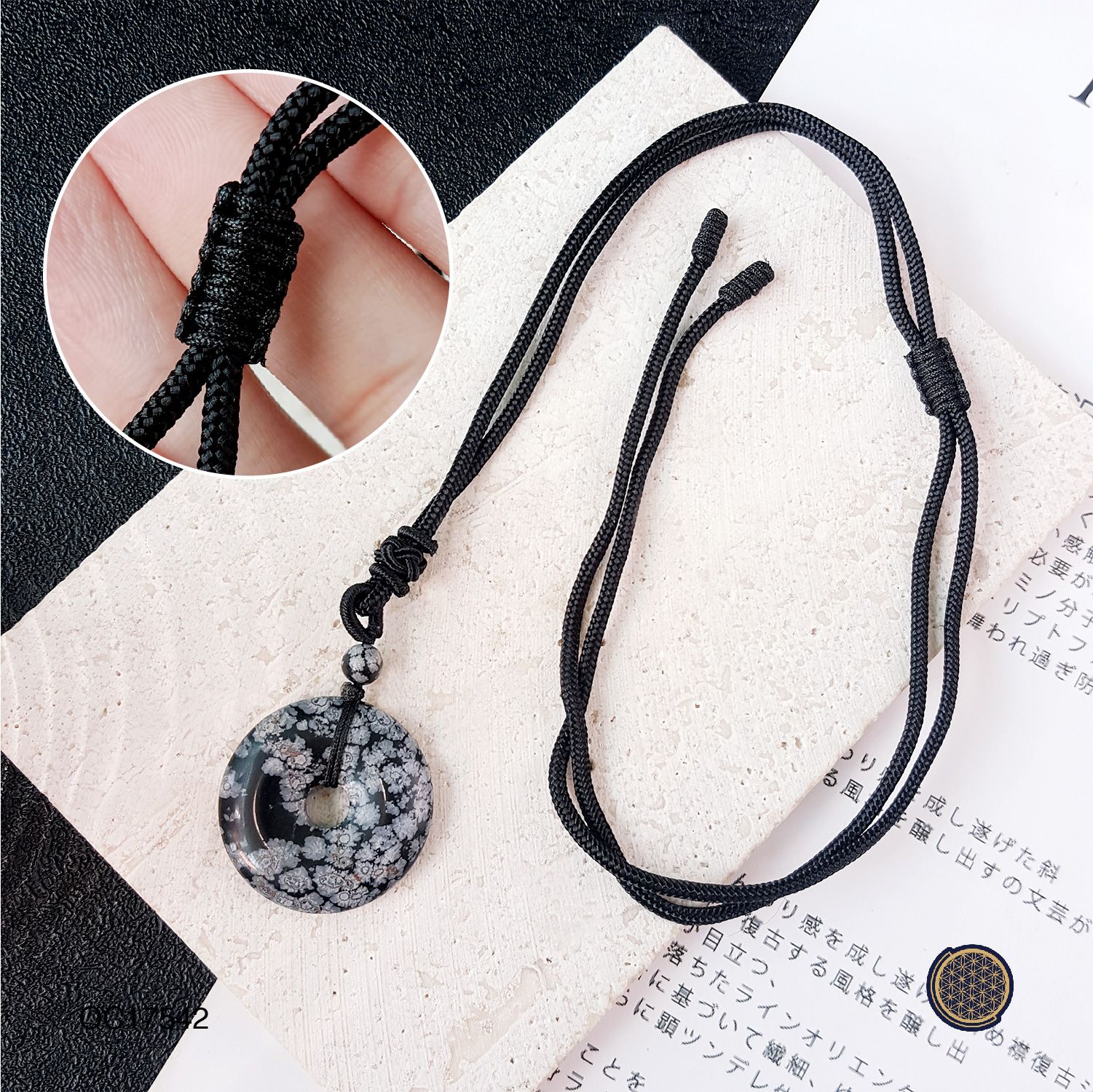 30mm Snow Black Obsidian Peace Buckle Necklace Set