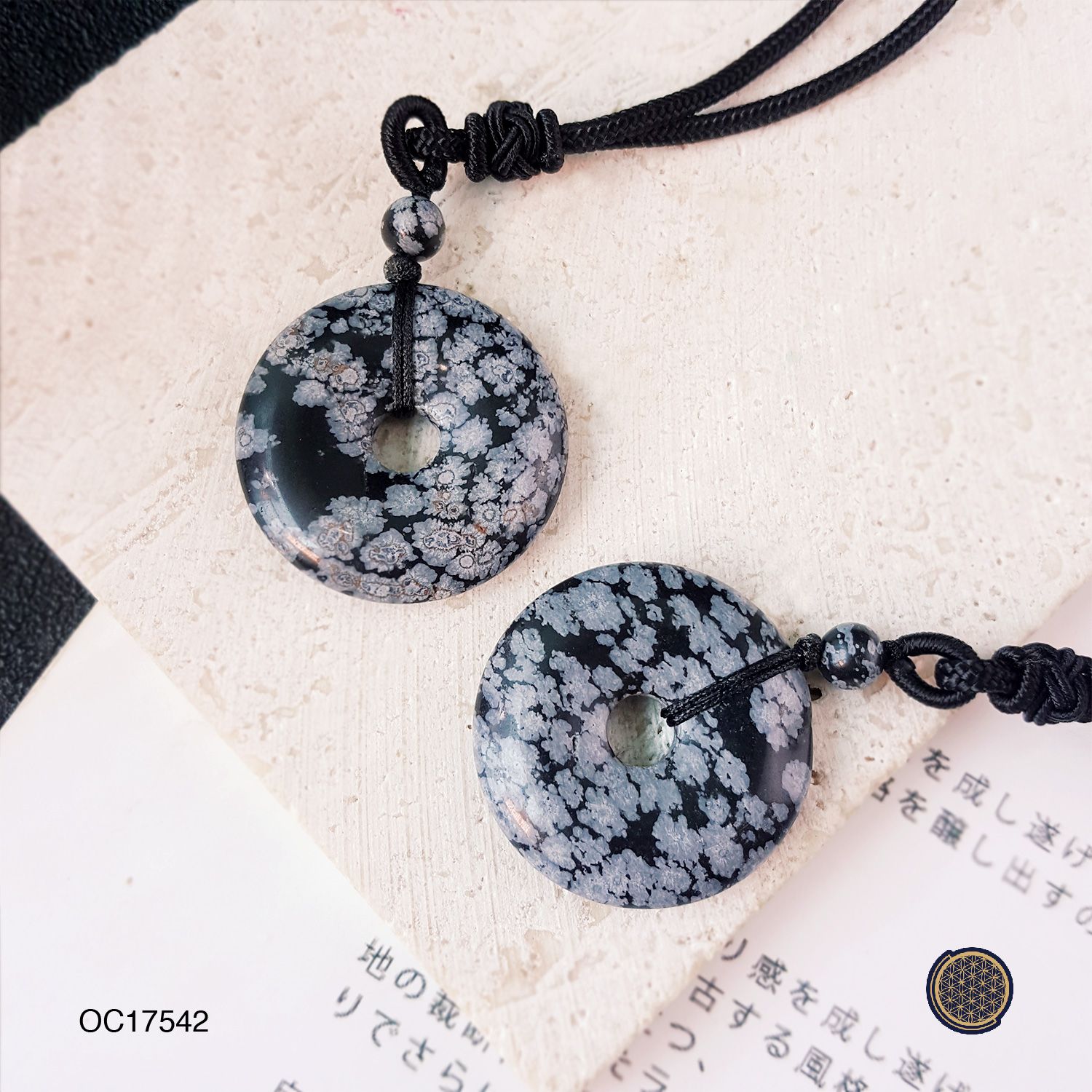 30mm Snow Black Obsidian Peace Buckle Necklace Set