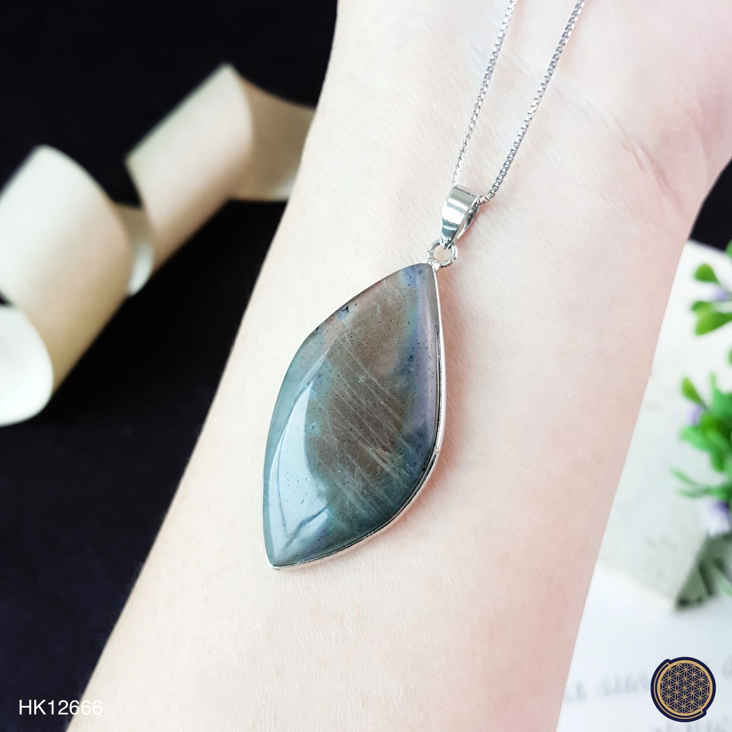 20.5mm x 50mm Labradorite Free Shape Pendant