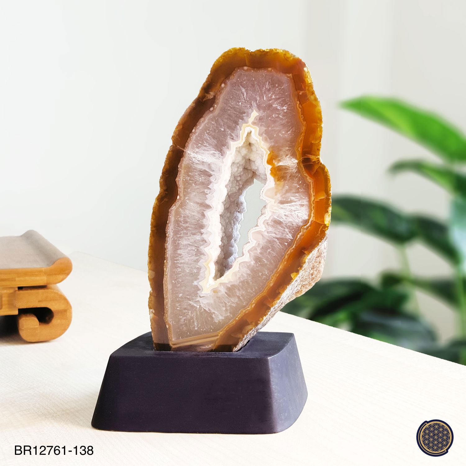 112mm x 190mm Agate Geodes Prosperity Treasure Druzes With Wood Stand 