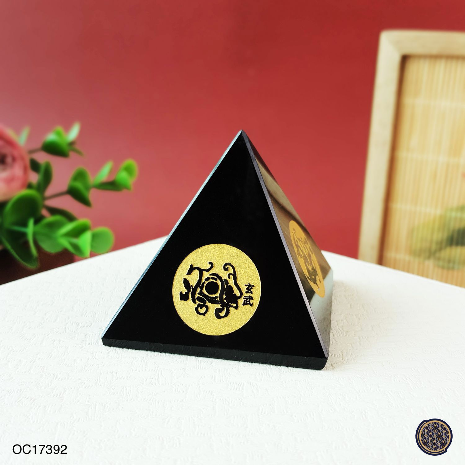 50mm x 50mm Black Liu Li Pyramid With Fortune Zodiac 