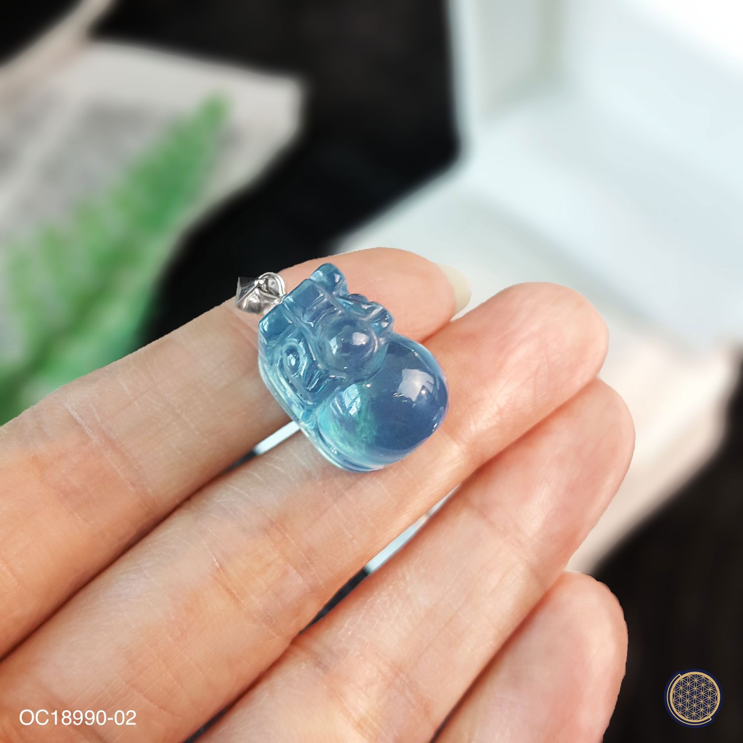 12mm x 25mm 高级魔鬼海蓝宝貔貅纯银吊坠