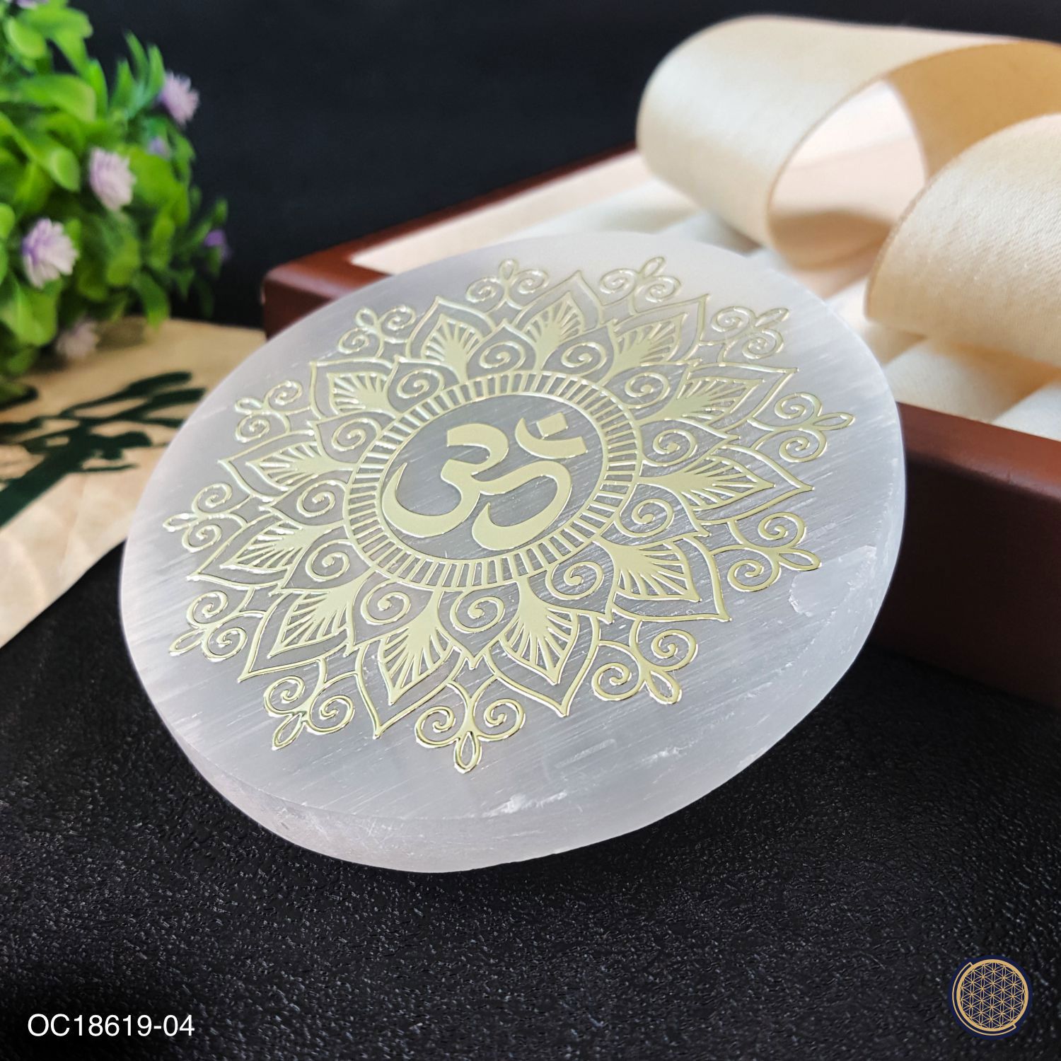 摩洛哥透石膏唵能量垫座 (8CM)