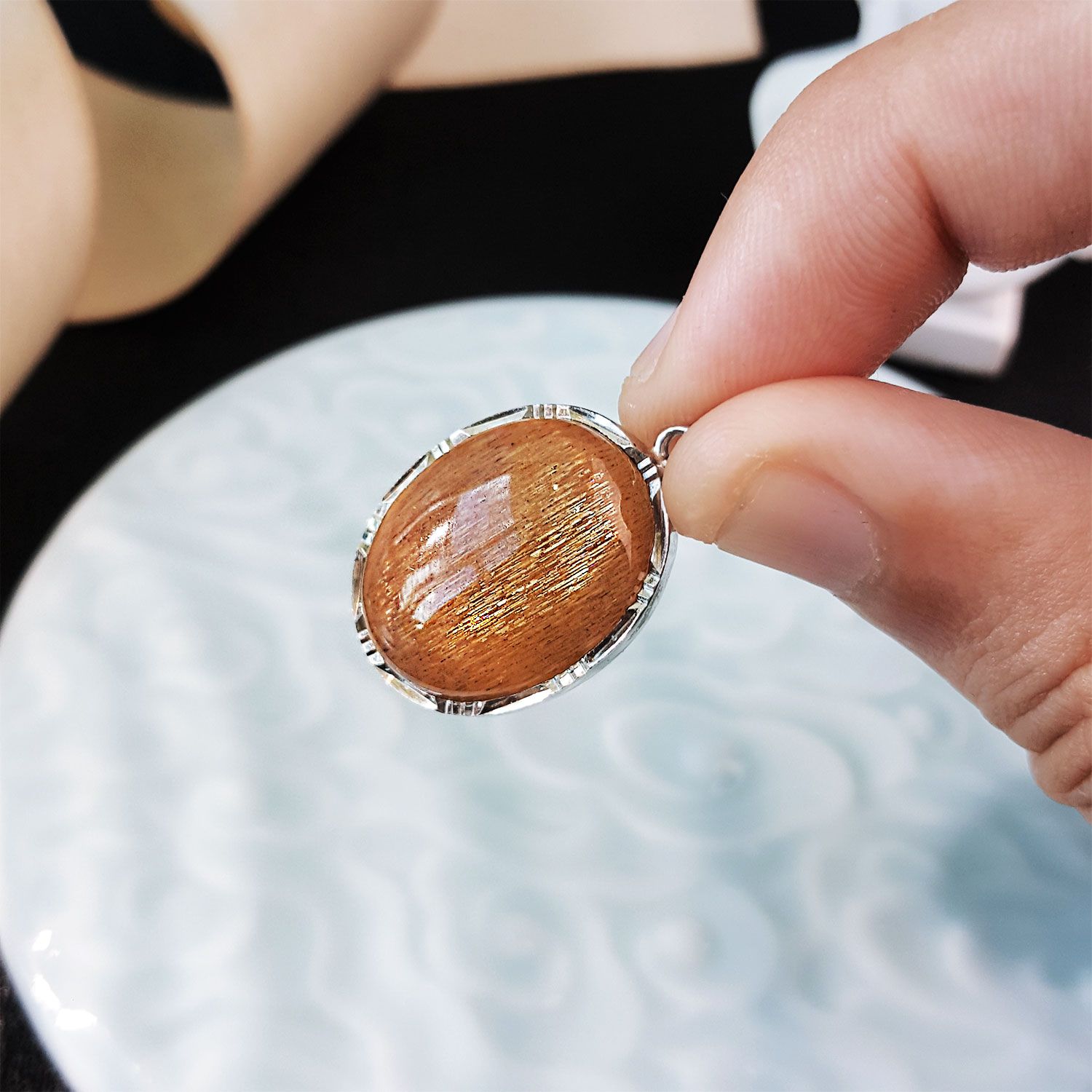 17mm x 30mm 太阳石精选纯银吊坠