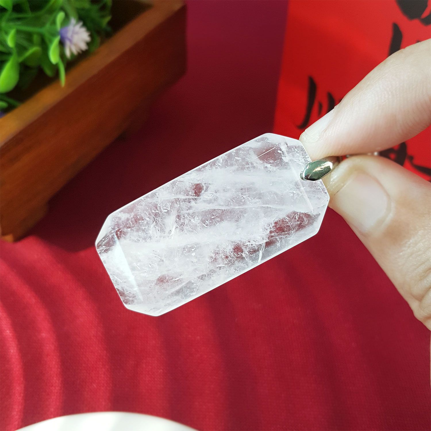 20mm x 40mm 白水晶平安无事牌吊坠