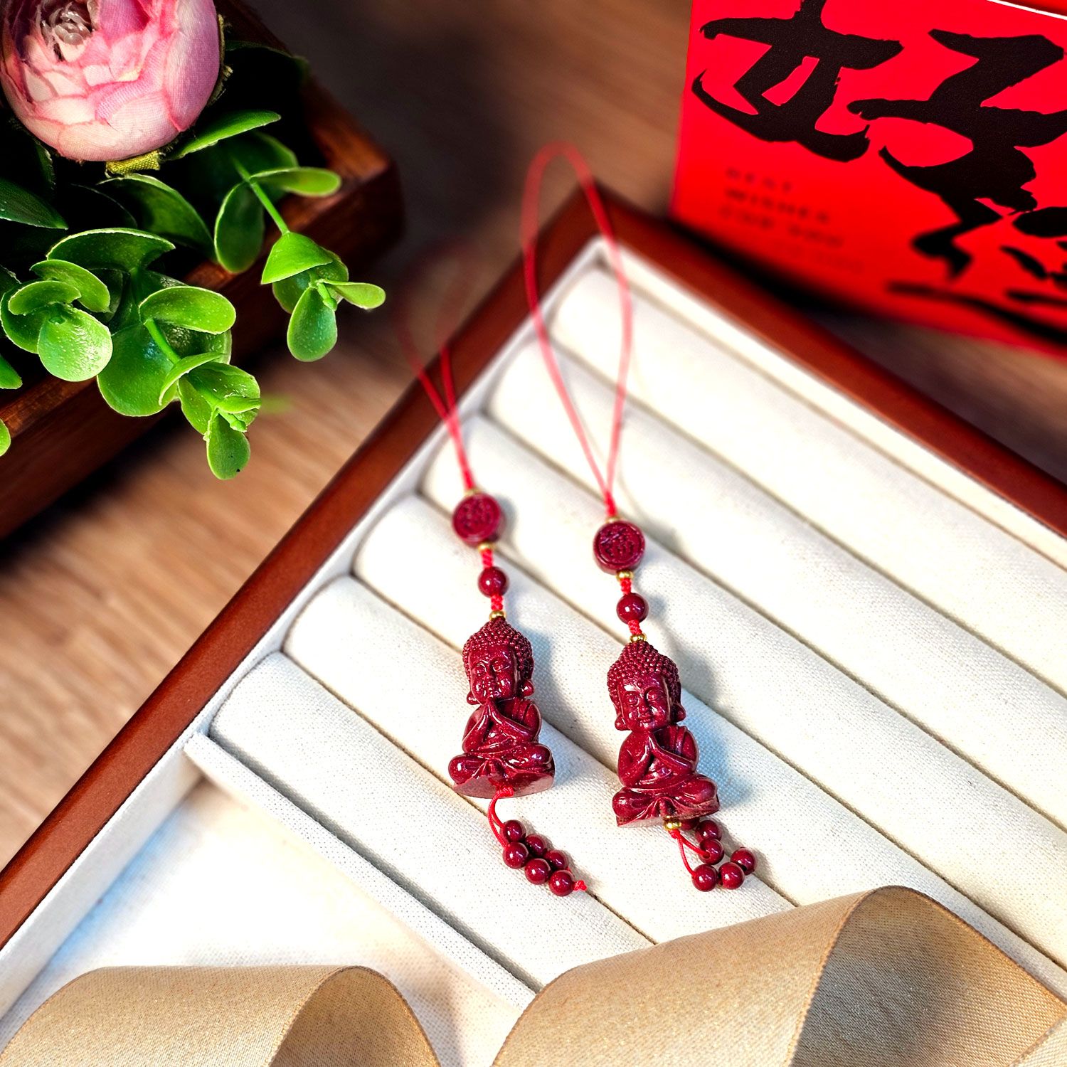 朱砂佛宝宝吊饰