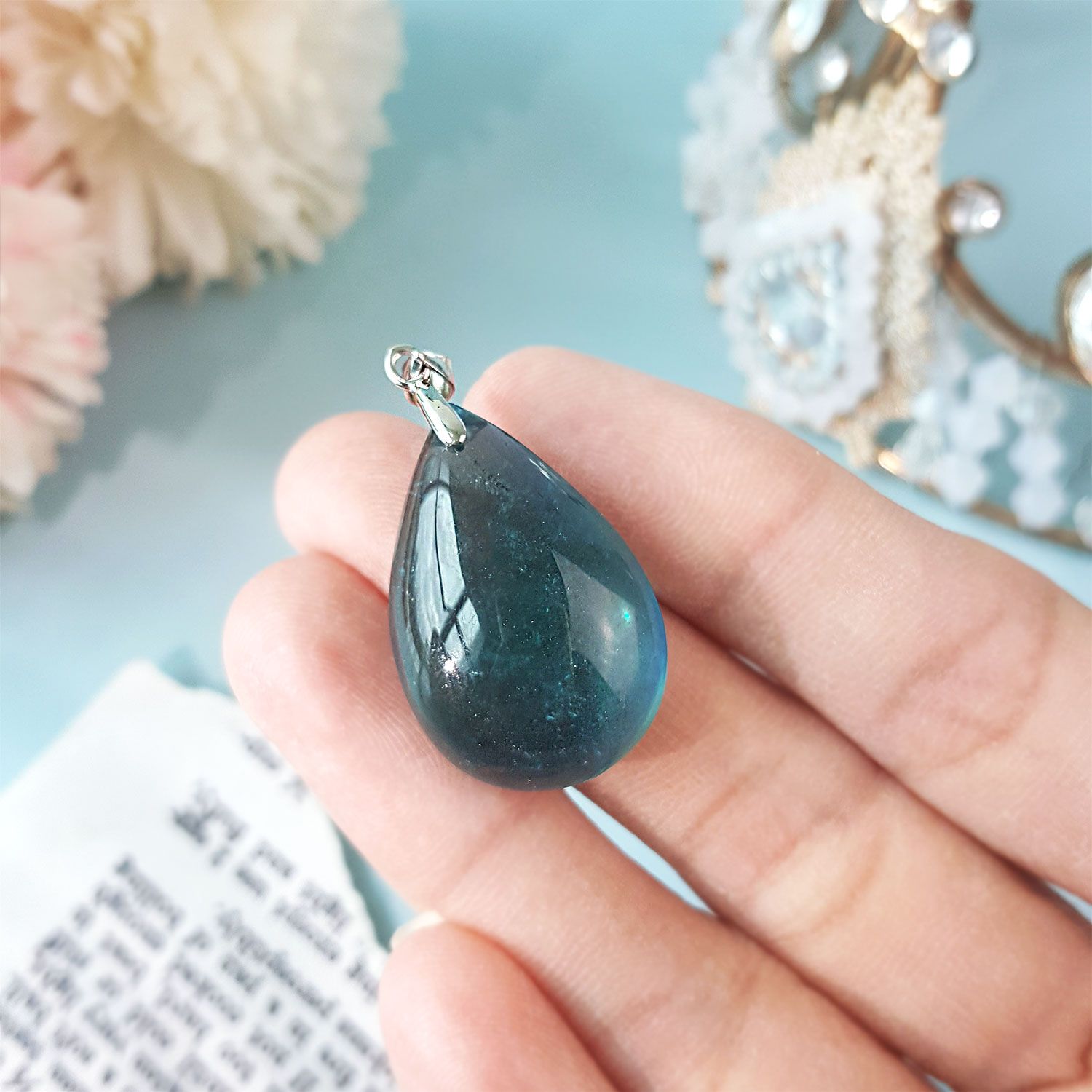 顶级魔鬼海蓝宝水滴形纯银吊坠