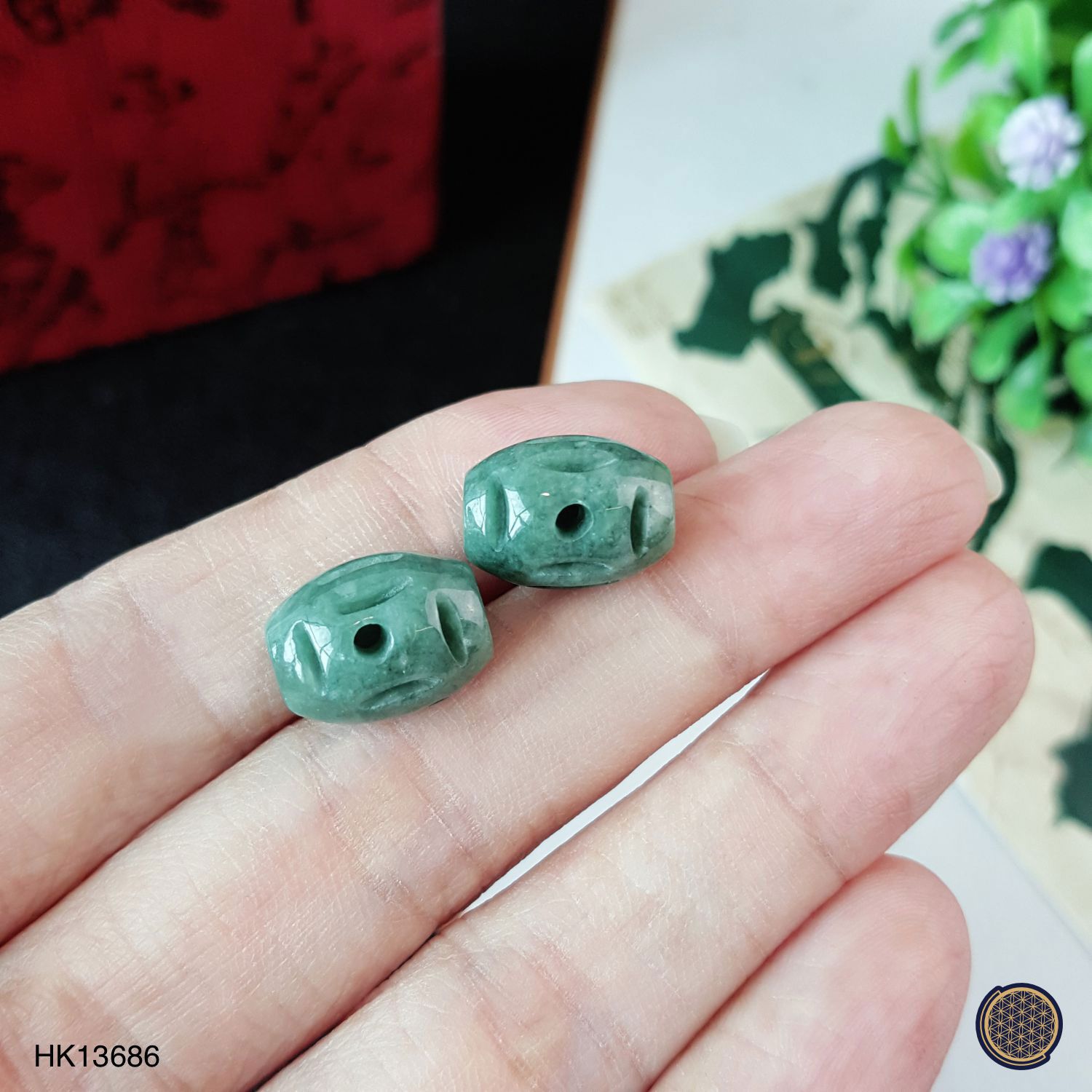 9mm x 13mm 玉石雕刻路路通