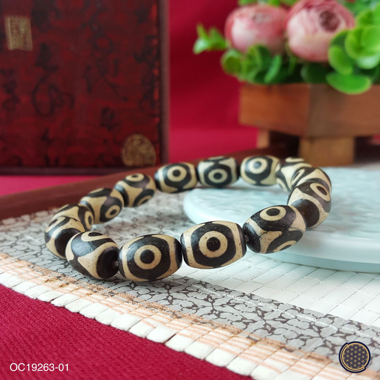 10mm x 14mm 三眼天珠手链