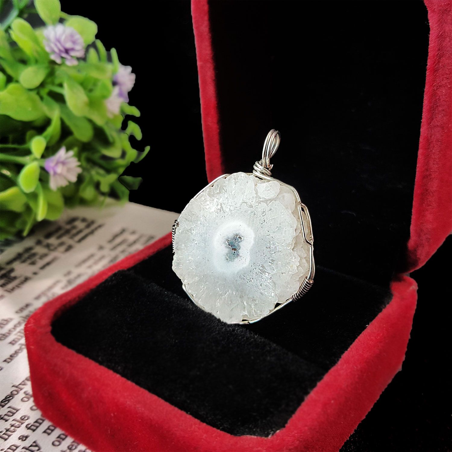 白水晶花吊坠