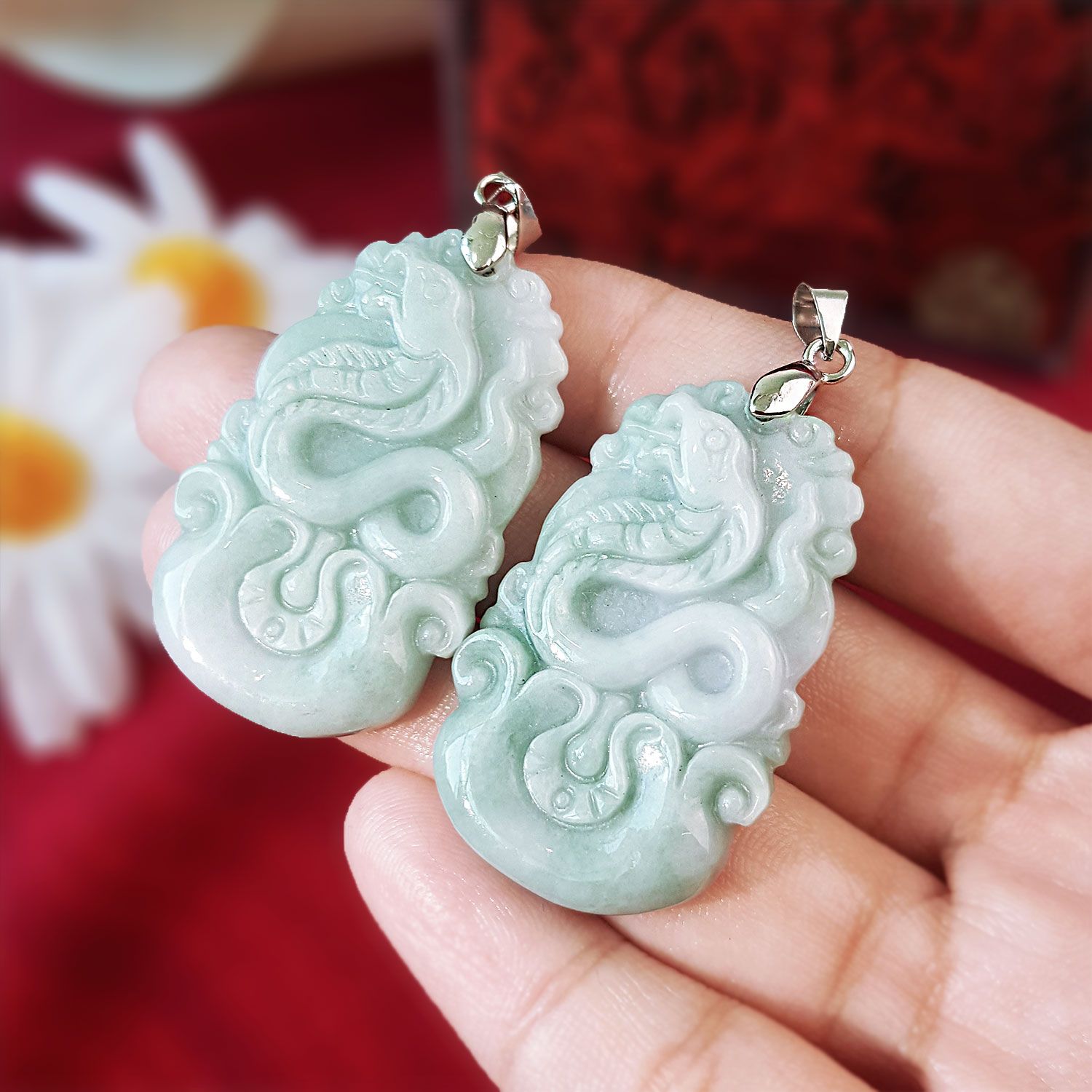 24mm x 50mm 油青玉十二生肖吊坠-蛇