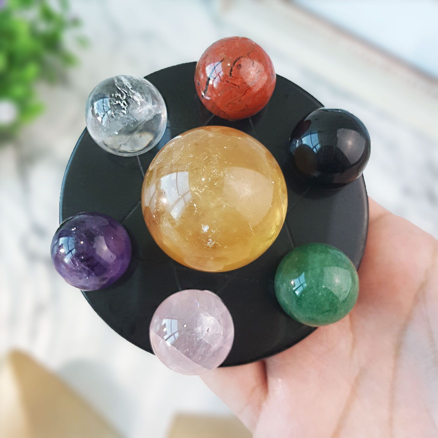 七彩七星阵搭配黑曜石底盘 (8CM)