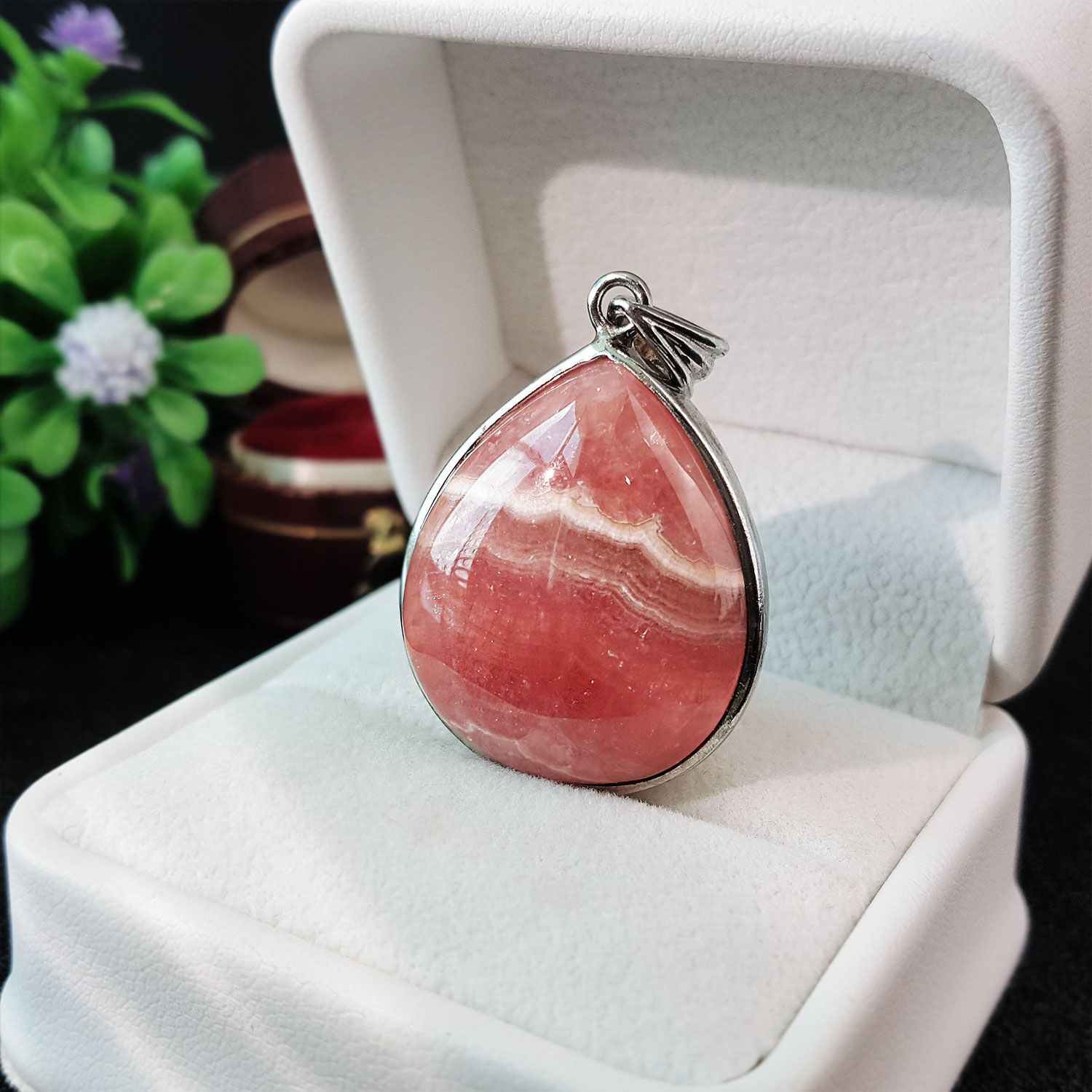 高级红纹石水滴形吊坠 (925)