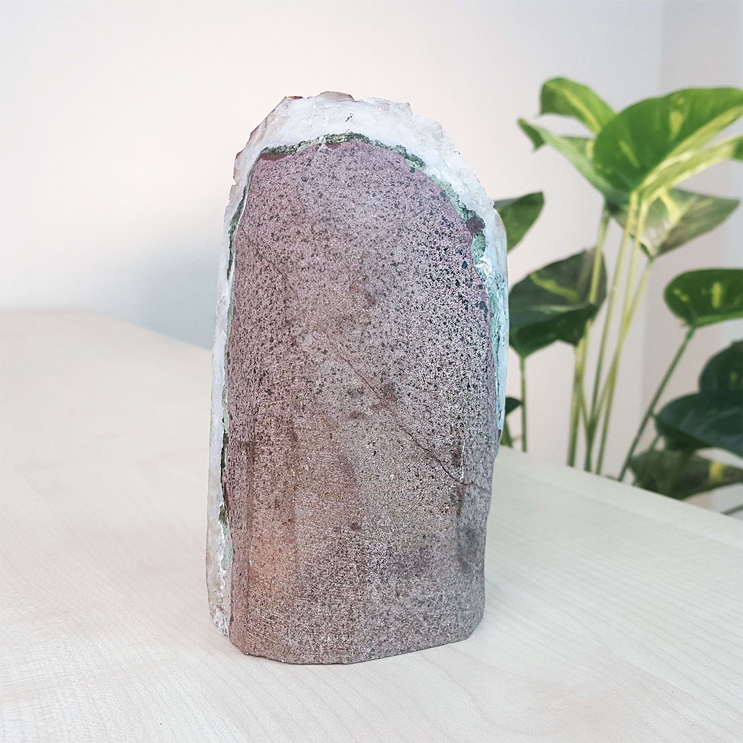 黄水晶石片