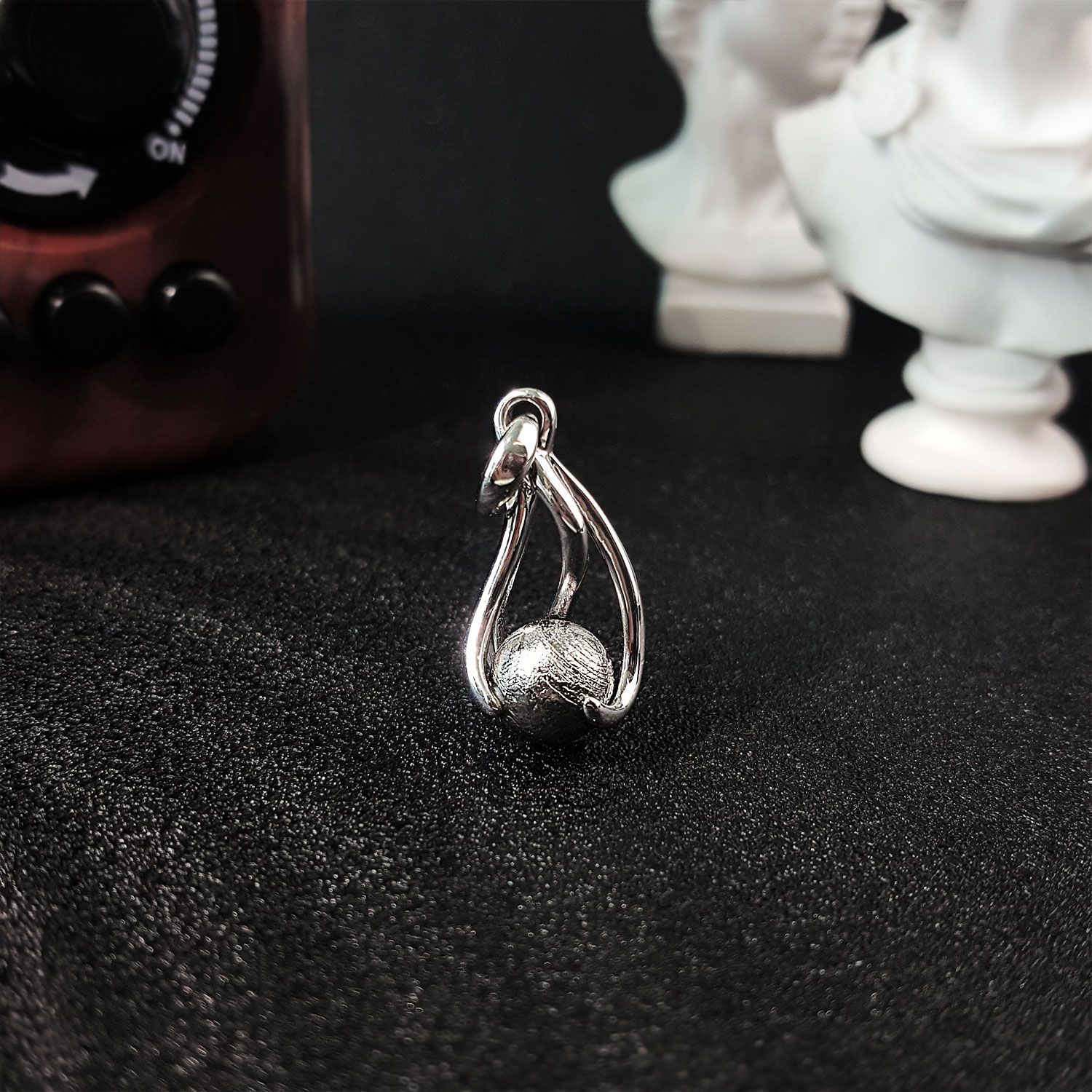 7mm 天铁龙爪吊坠
