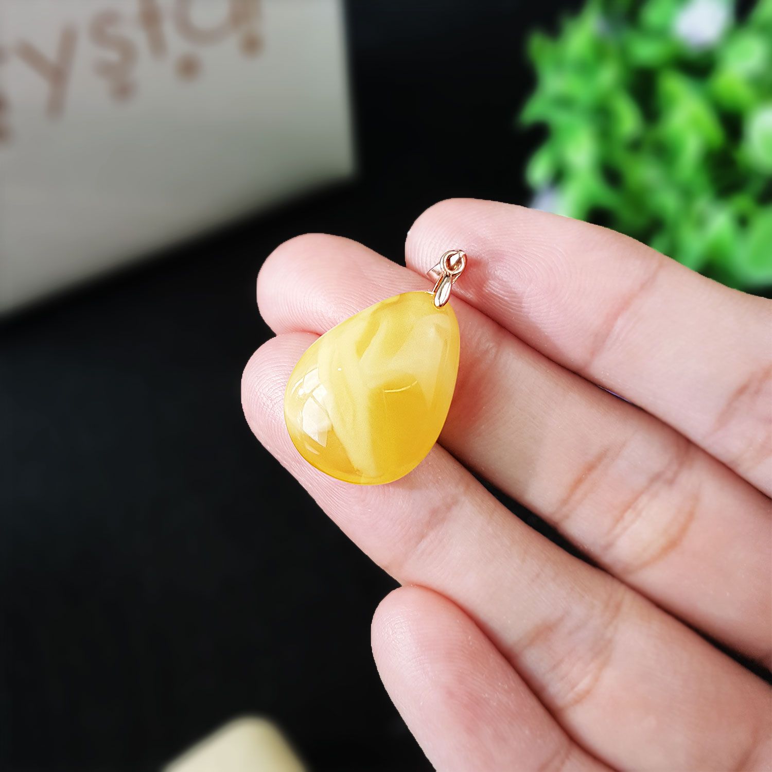 高级琥珀蜜蜡蜜蜡纯银吊坠