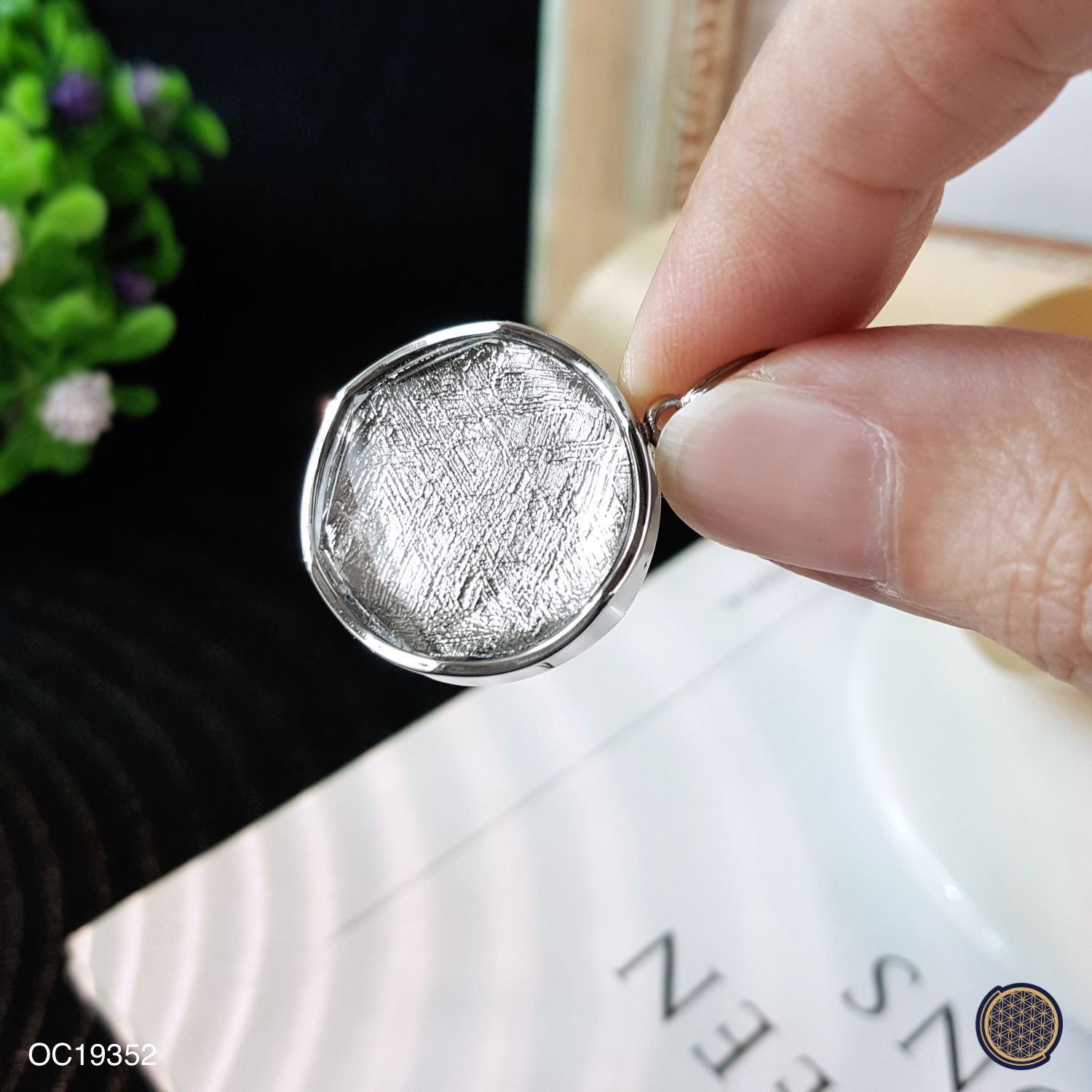 20mm 天铁大卫星吊坠 -白金色+蓝色