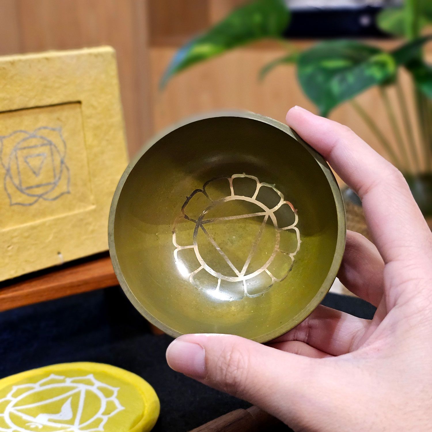 七脉轮铜净化钵 - 太阳轮