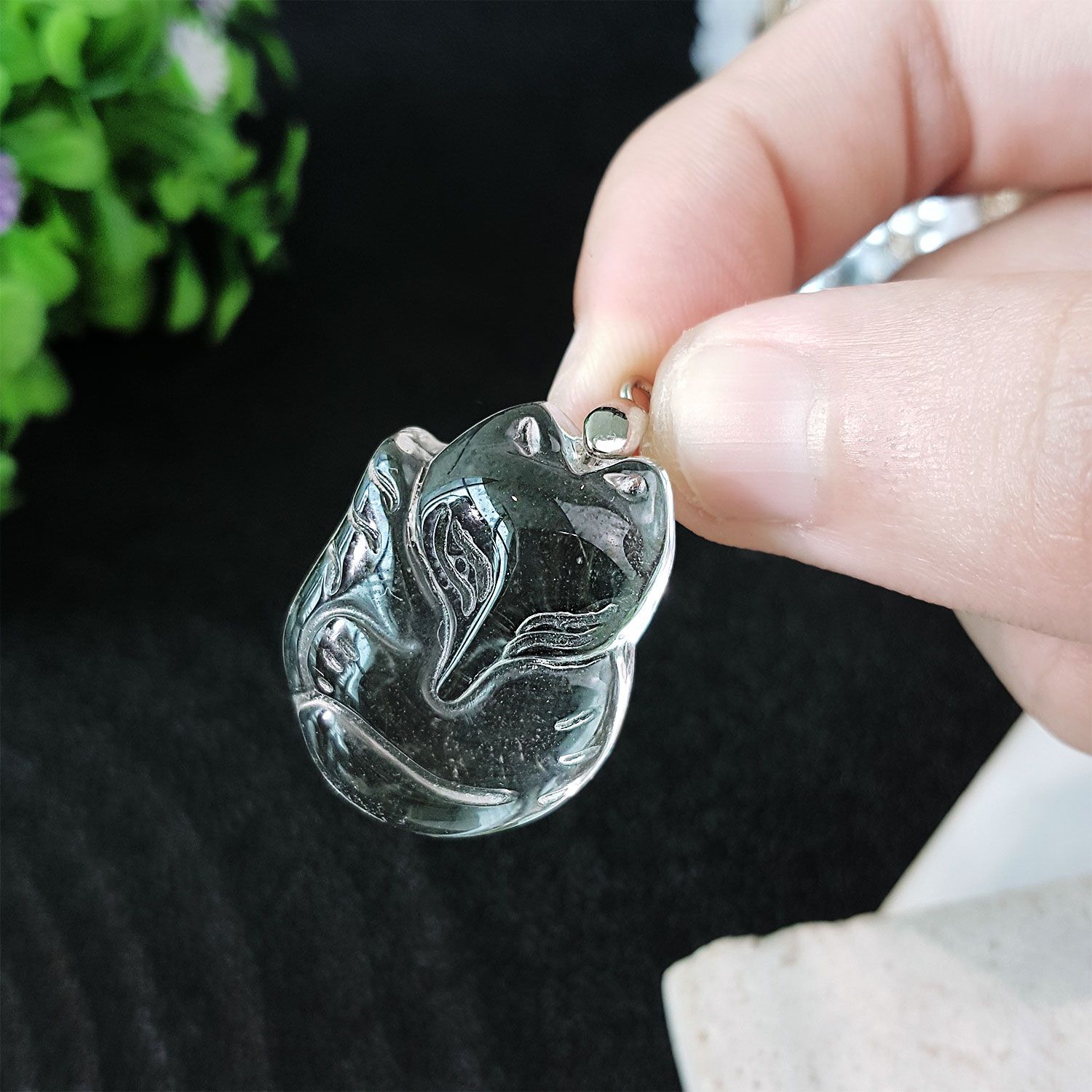 白水晶狐仙吊坠