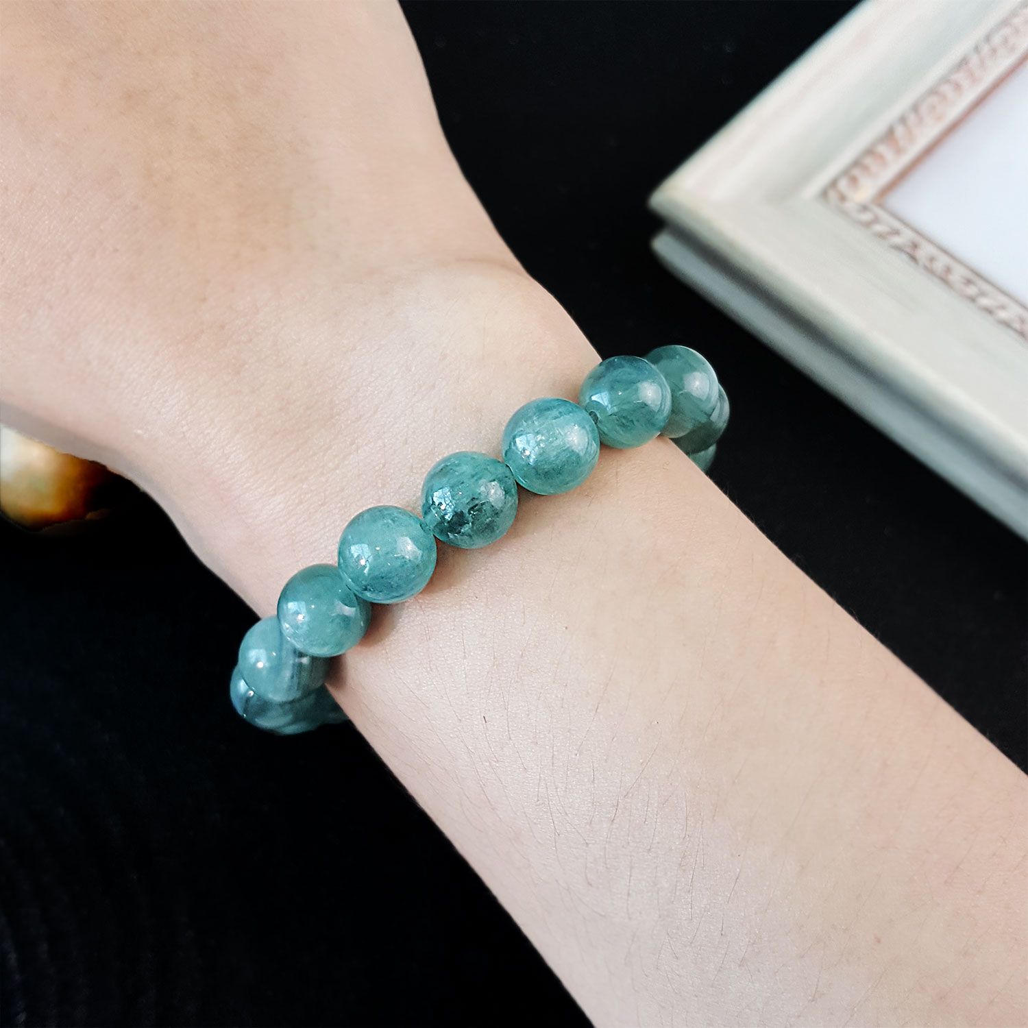 9-9.5mm 高级绿蓝晶手链