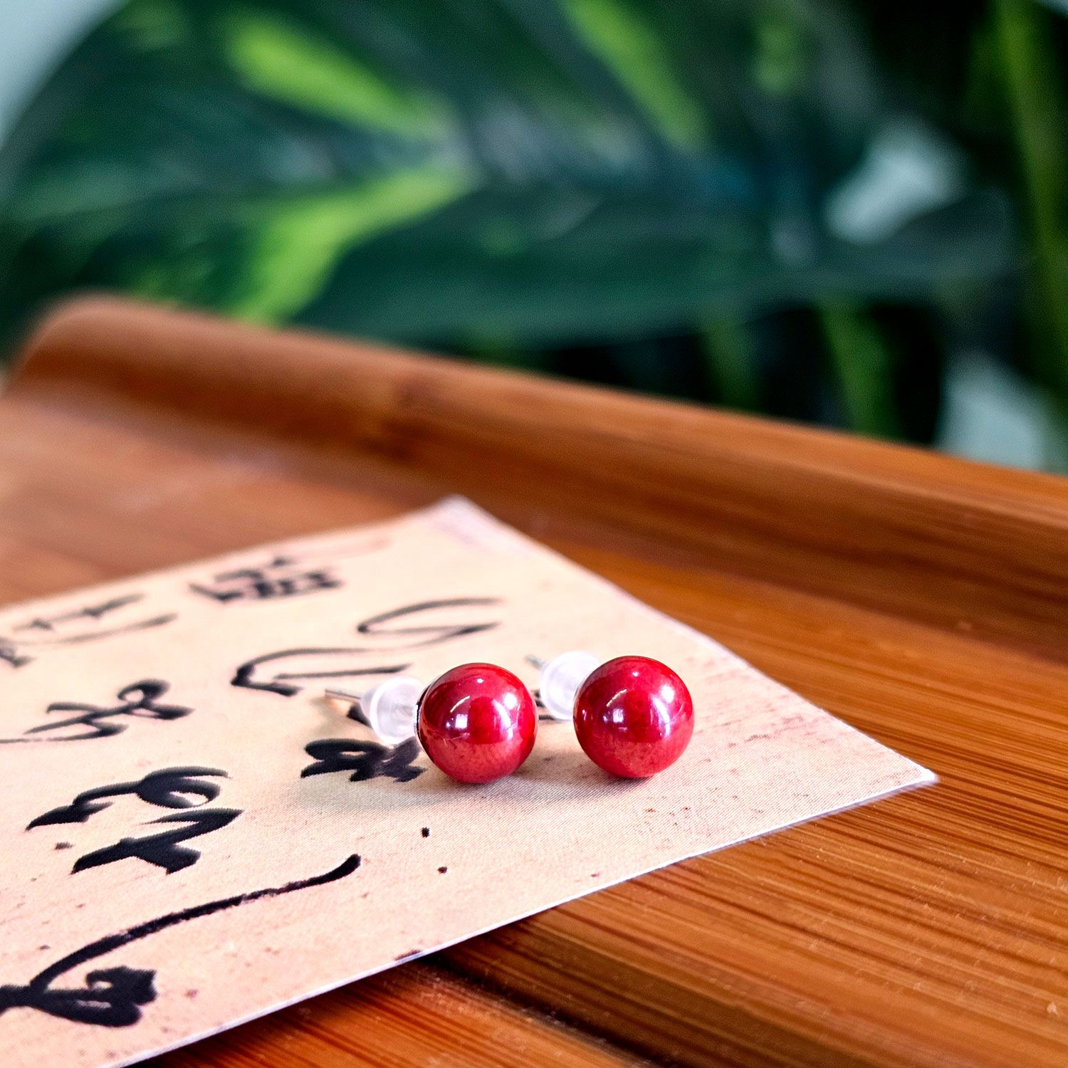 6mm 帝王朱砂圆形耳环