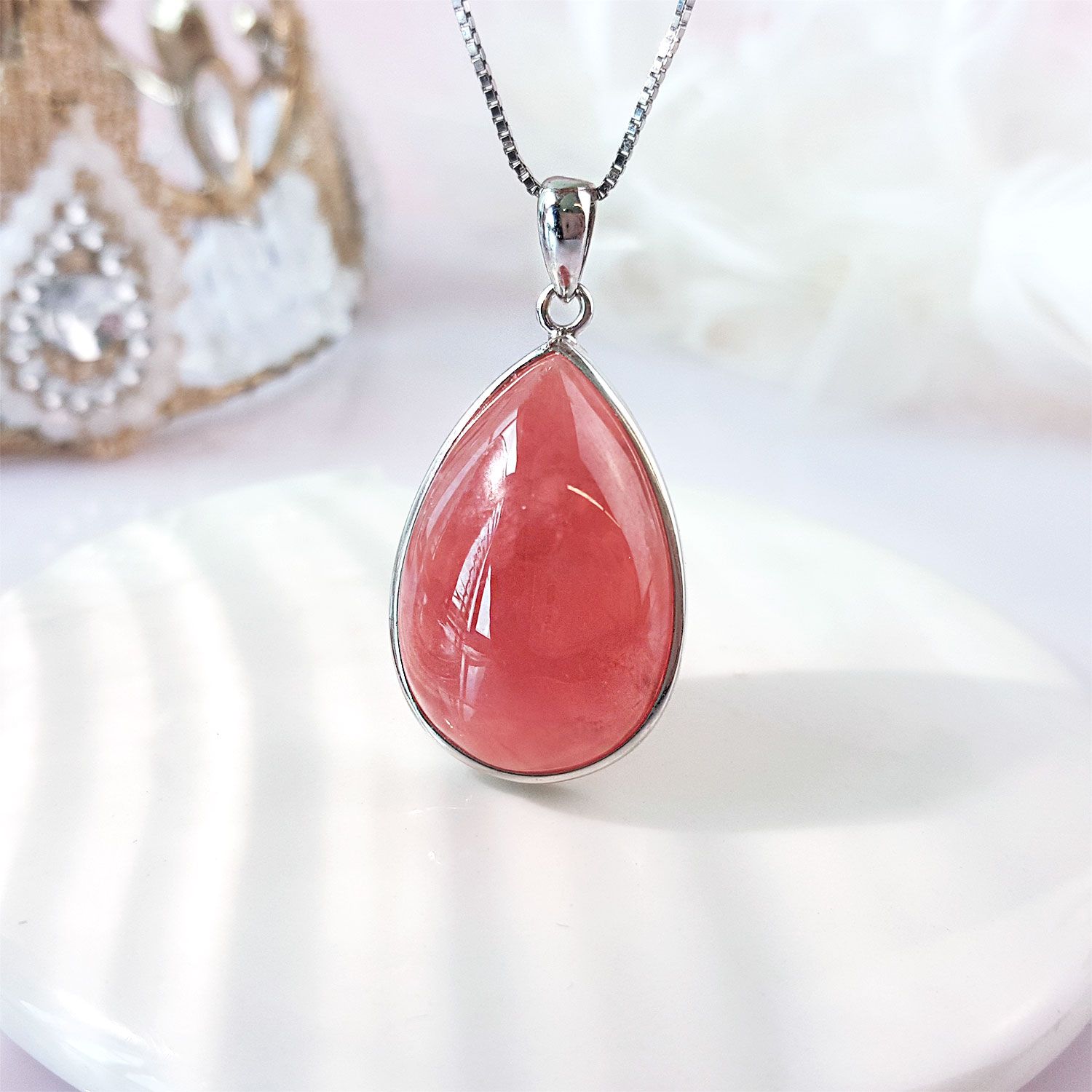 18mm x 35mm 顶级阿根廷红纹石水滴形吊坠