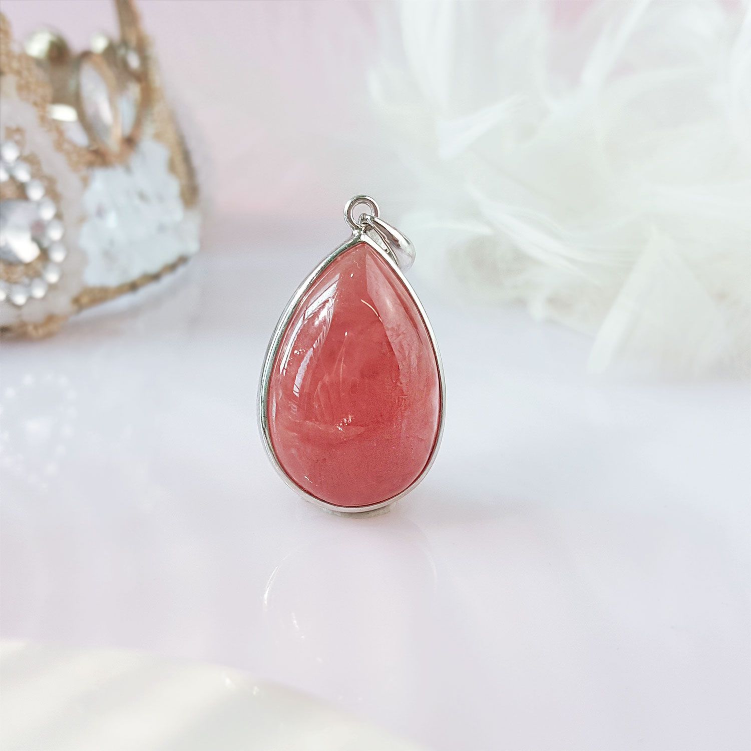 18mm x 35mm 顶级阿根廷红纹石水滴形吊坠