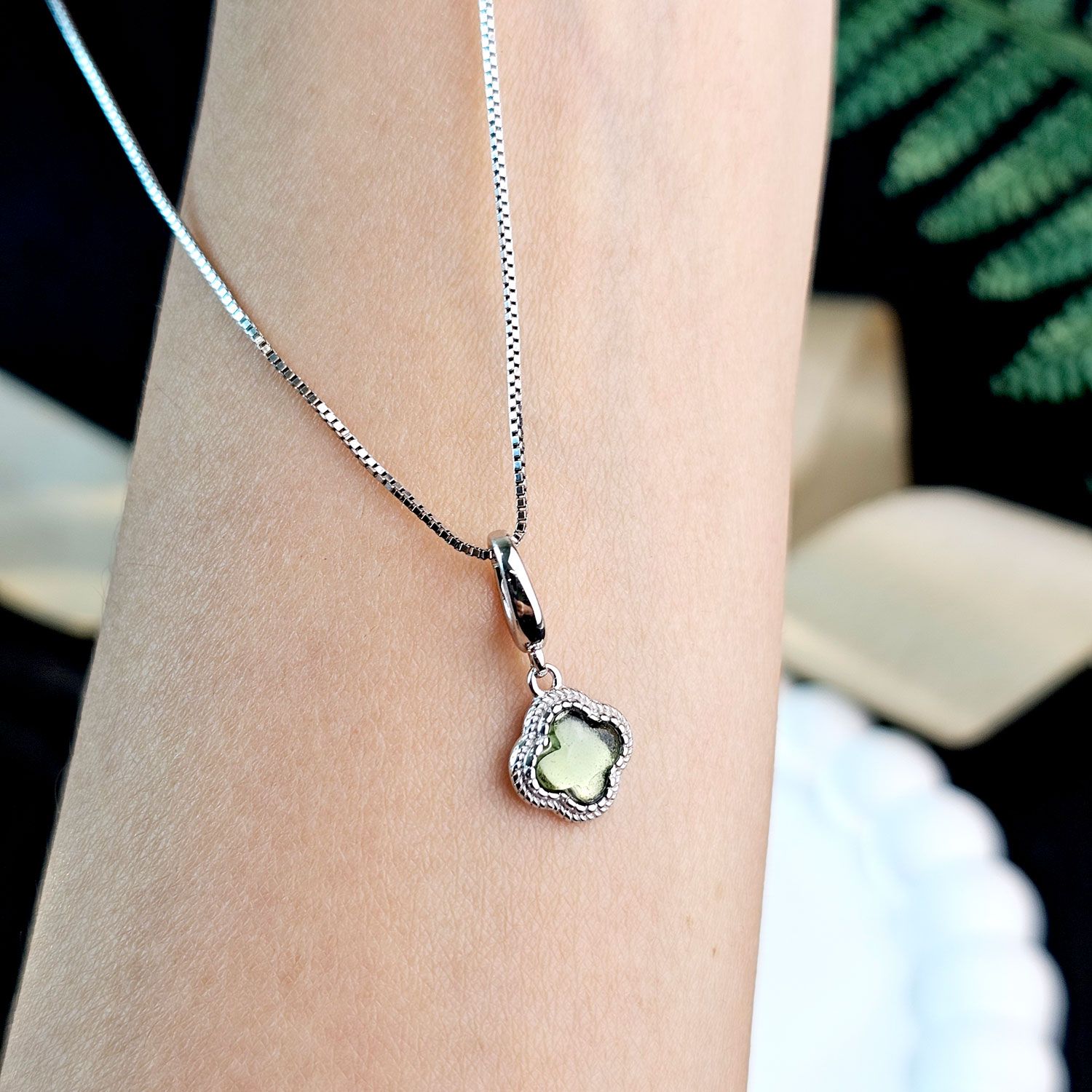 捷克陨石四叶草滴流