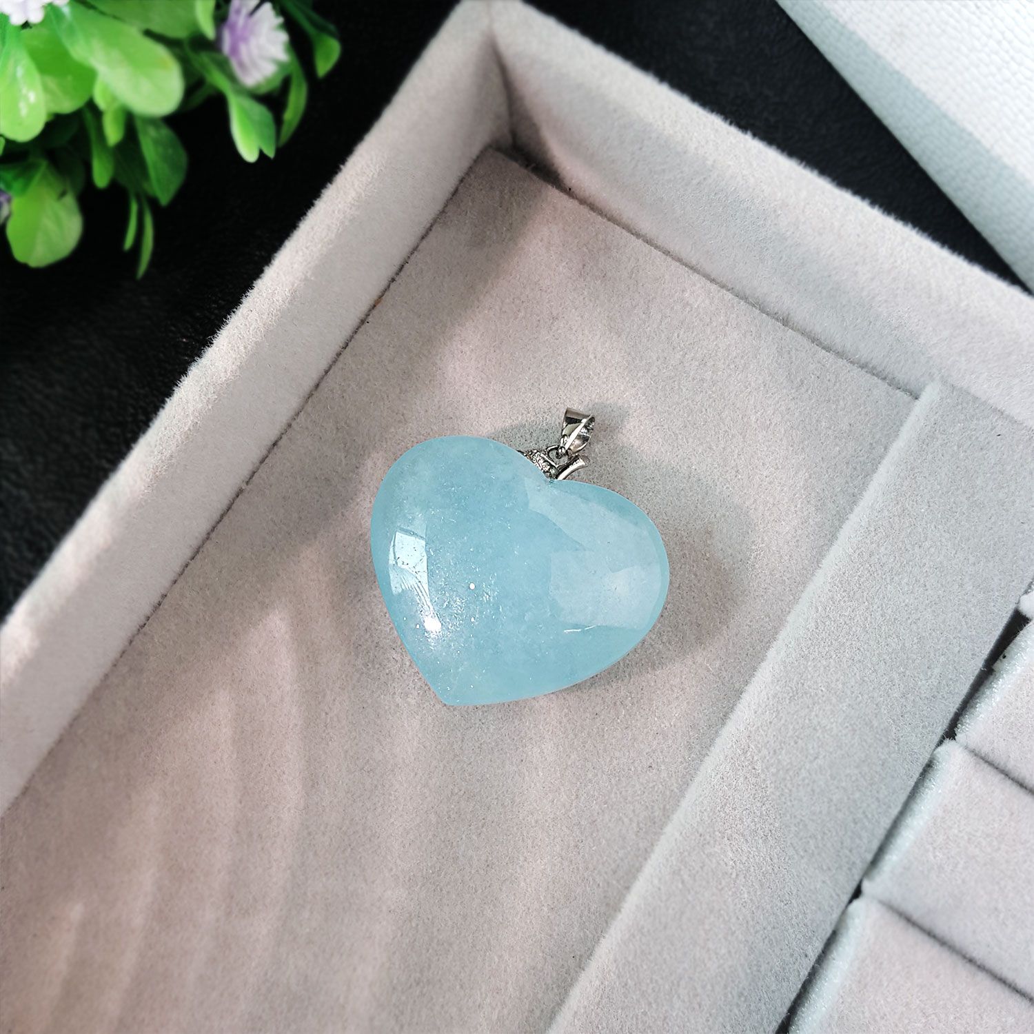 高级海蓝宝心形吊坠