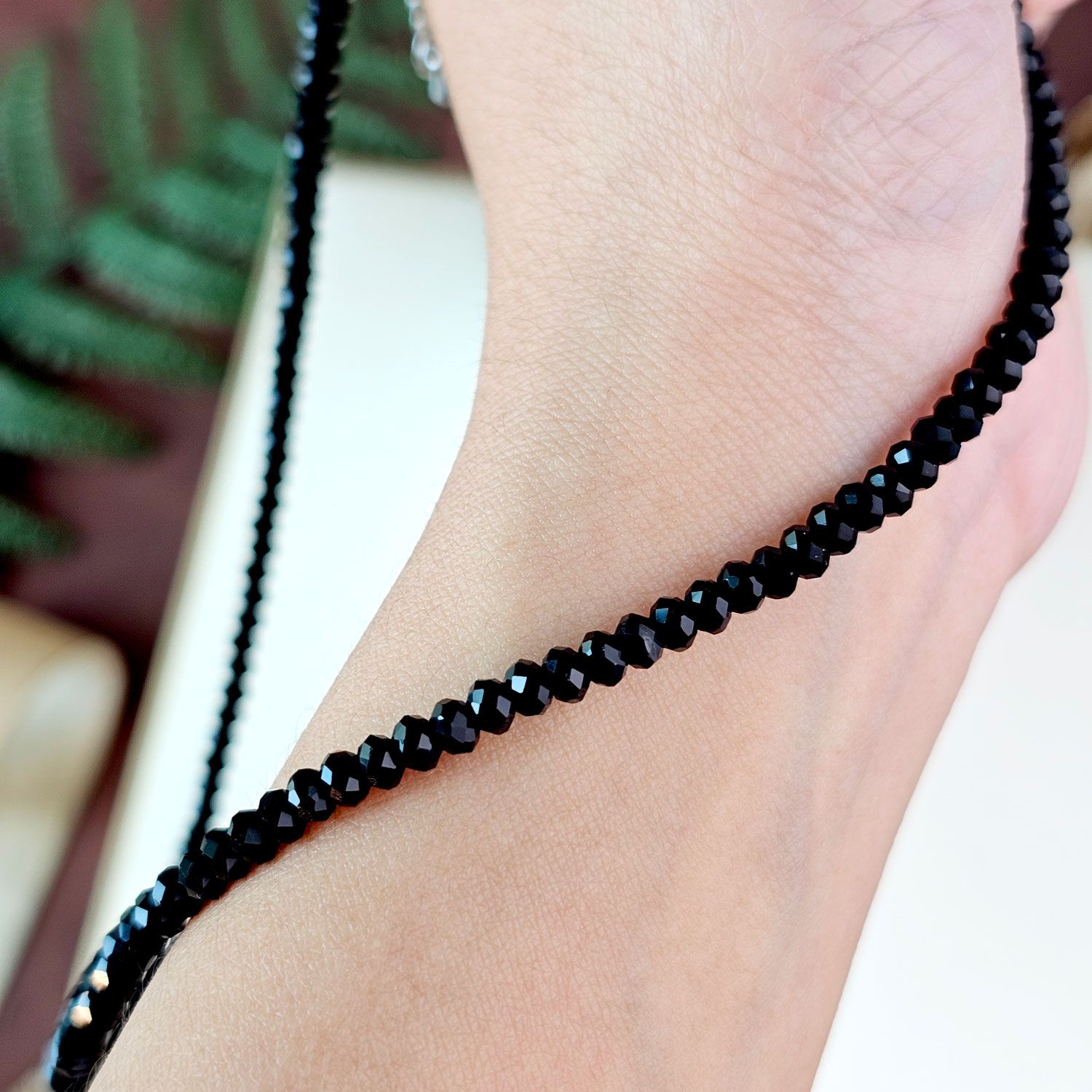 2X4mm 黑玛瑙叠珠角度带扣项链