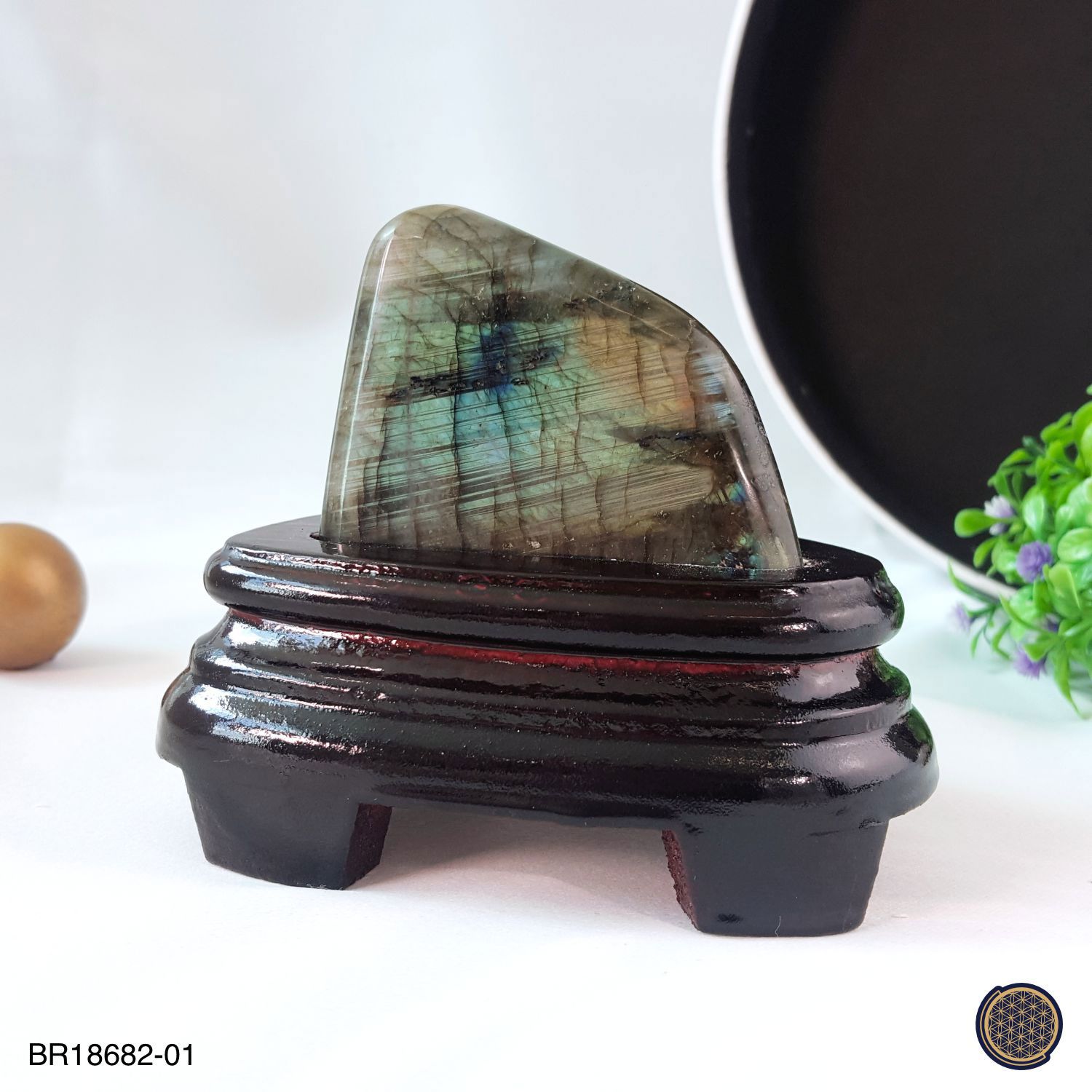 彩虹光拉长石原矿搭配木座