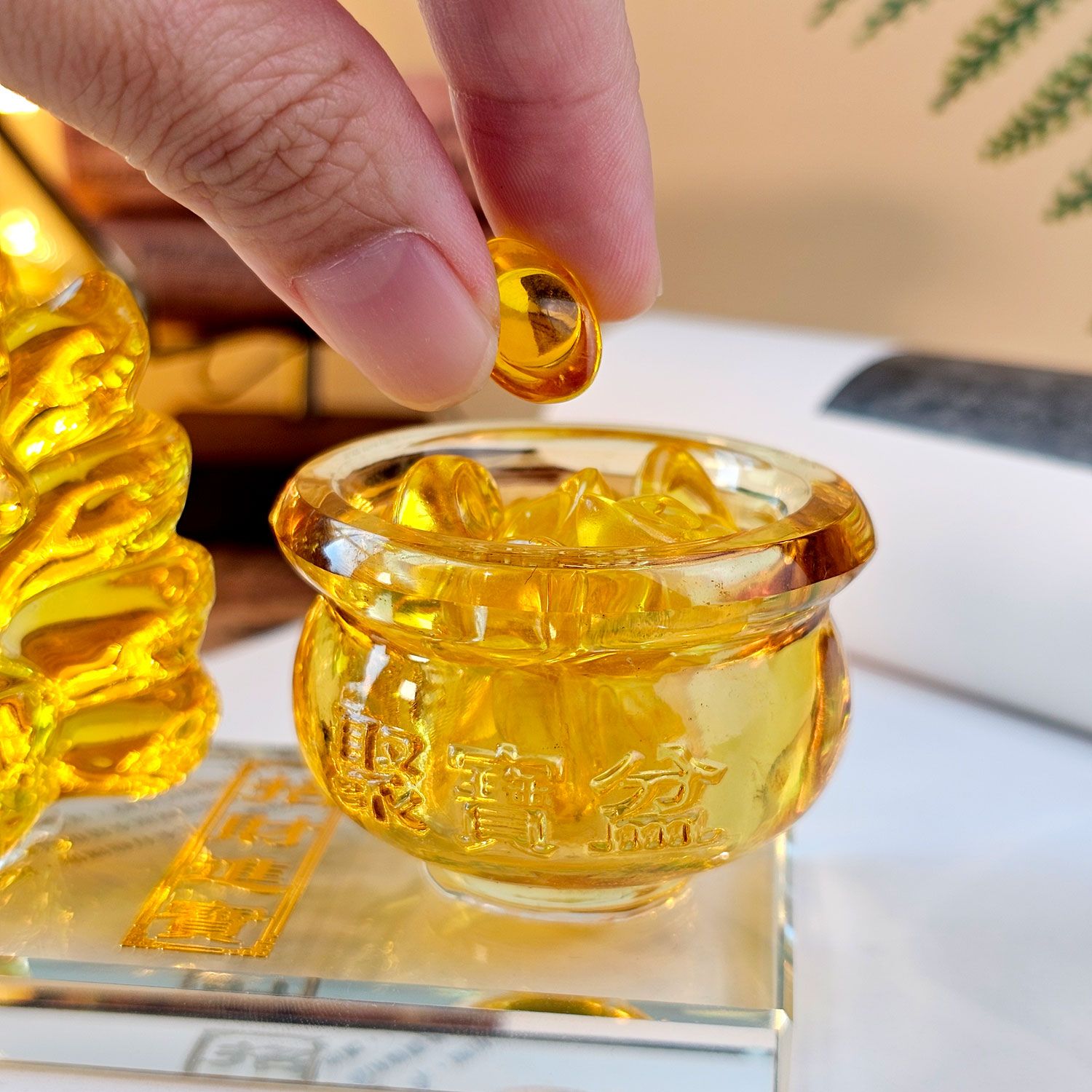 Glass Yellow Nine Tail Fox With Treasure Basin Ornament 