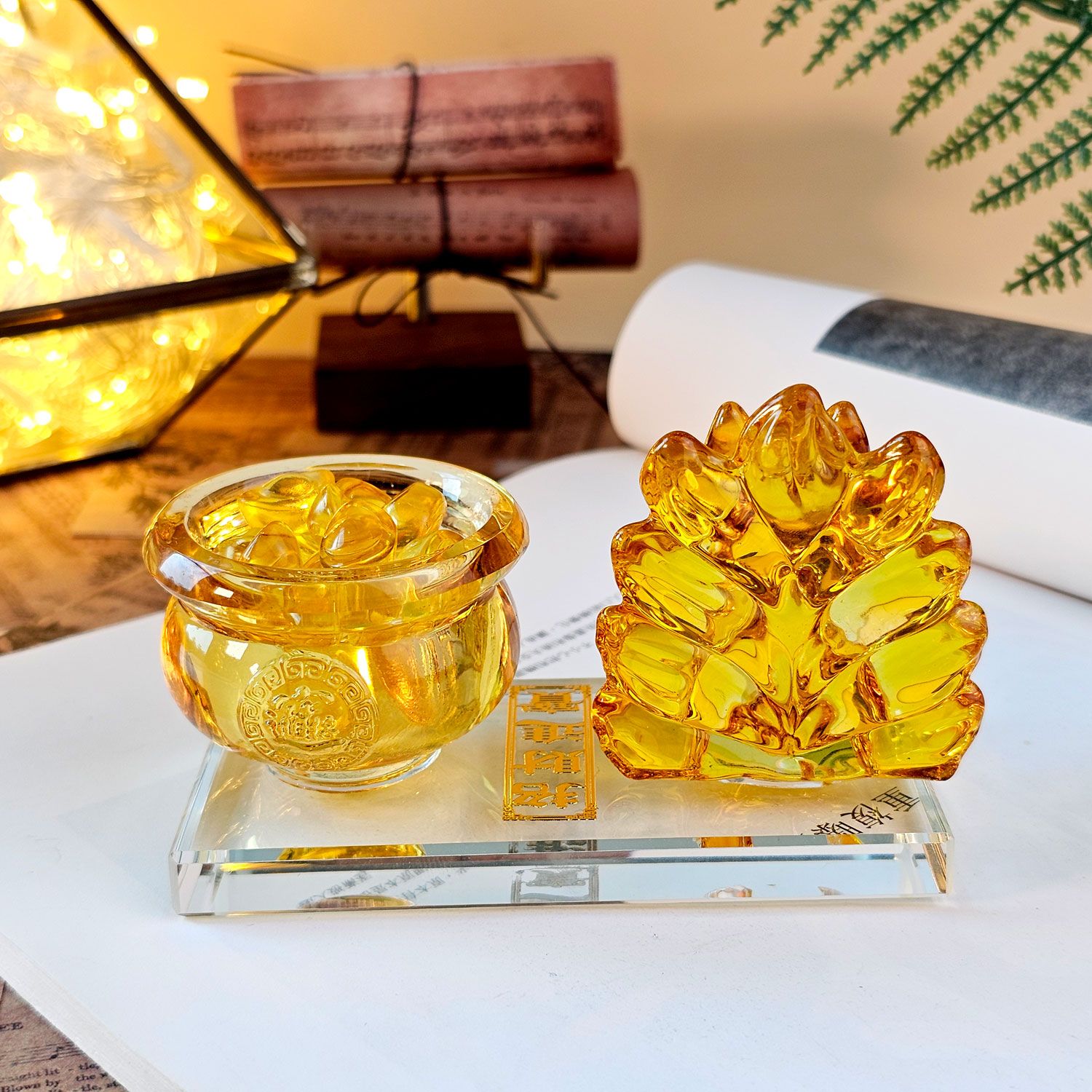 Glass Yellow Nine Tail Fox With Treasure Basin Ornament 