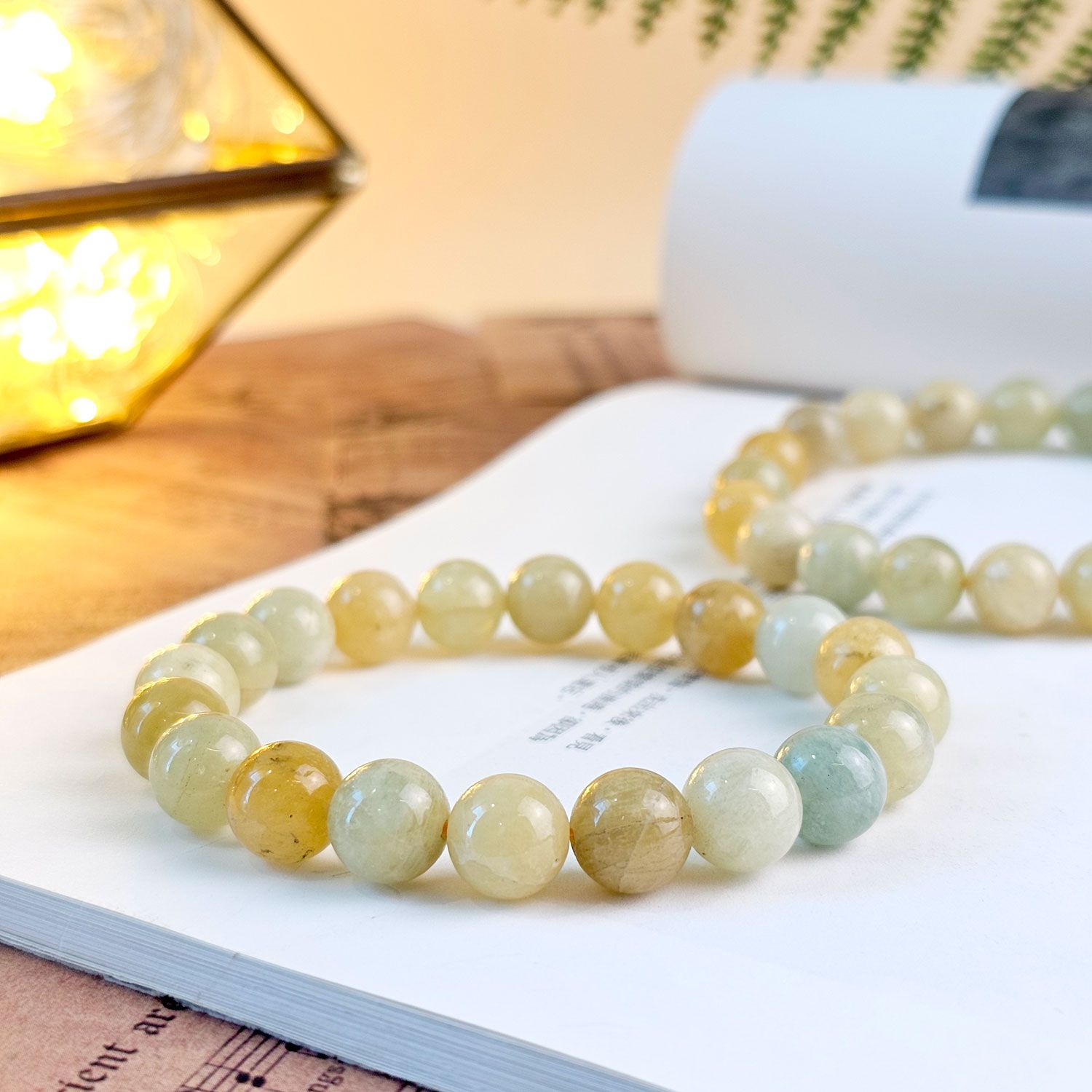 9-10mm 黄摩根石手链