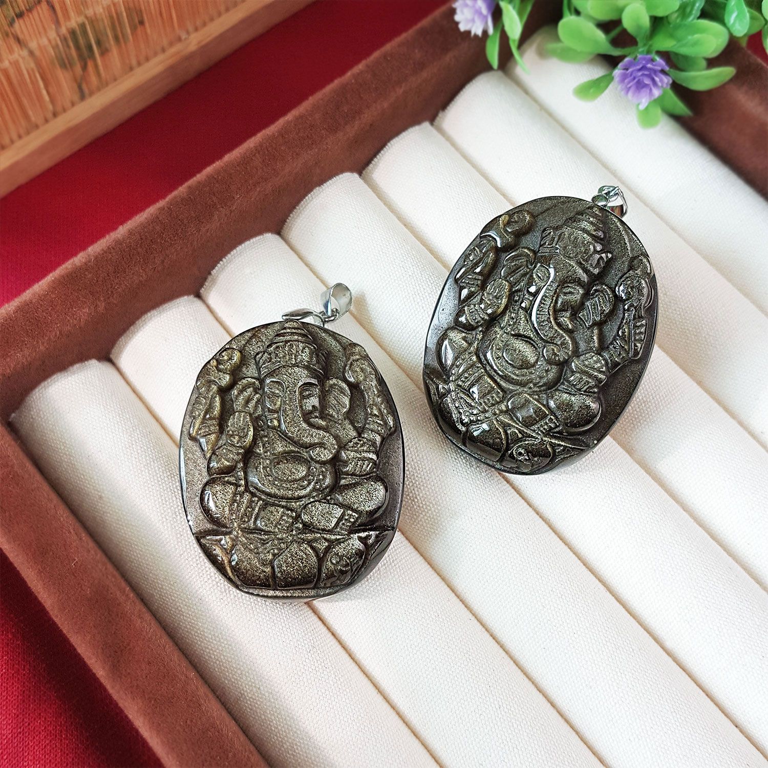 31mm x 48mm 金曜石象神吊坠