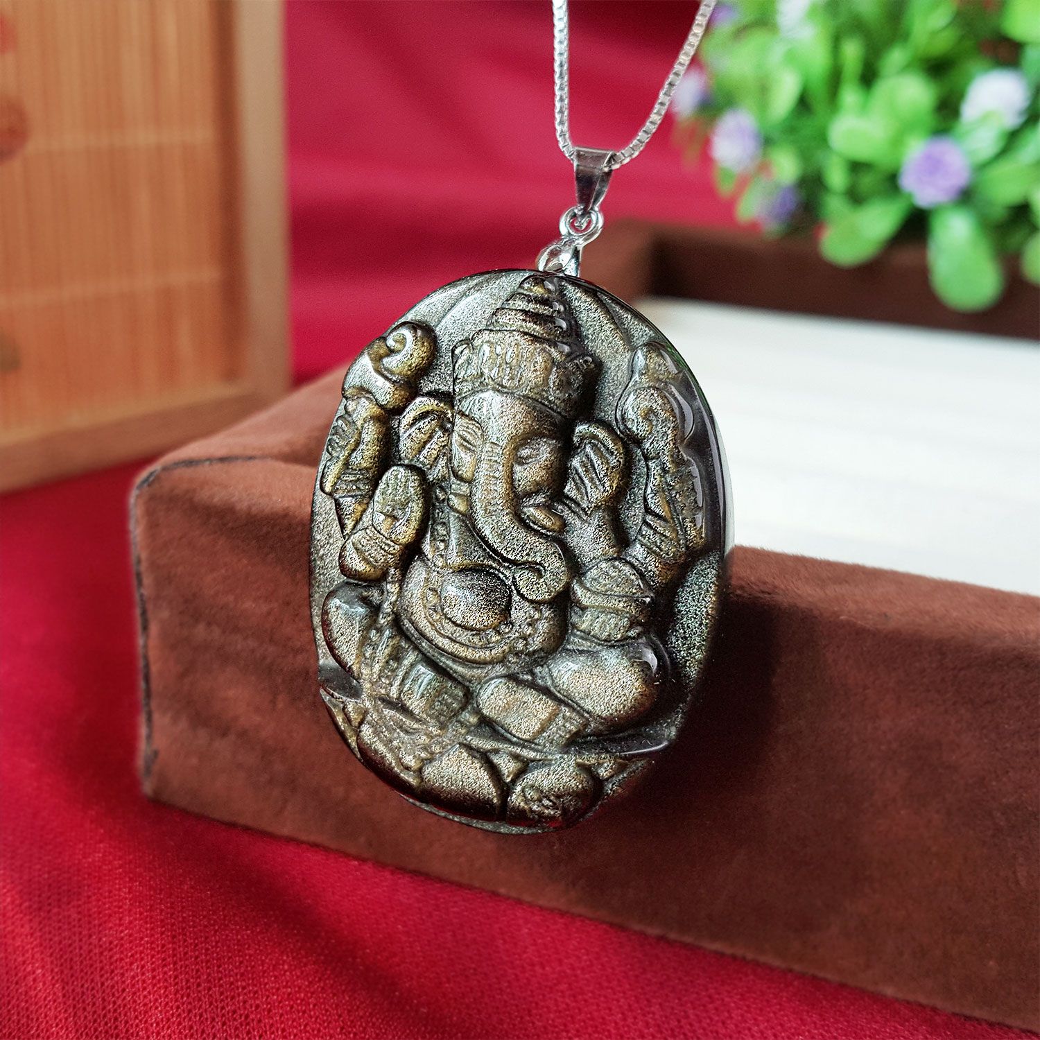 31mm x 48mm 金曜石象神吊坠