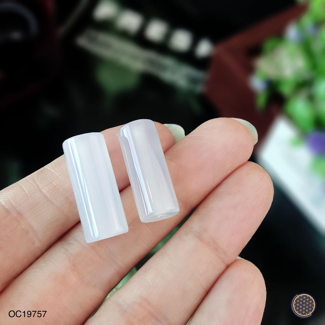 蓝玉髓圆柱形配件