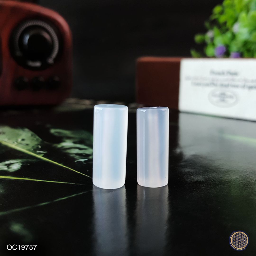 蓝玉髓圆柱形配件