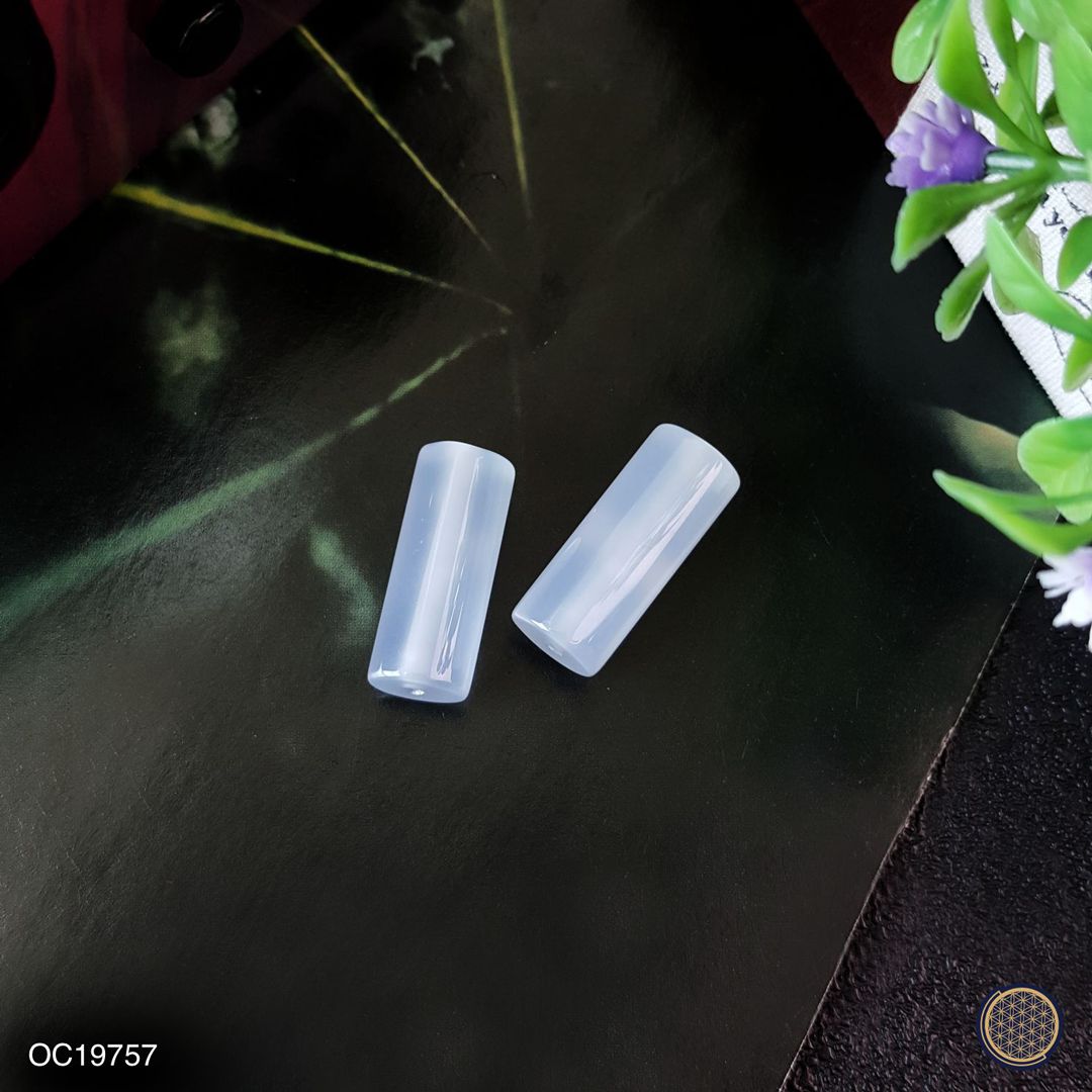 蓝玉髓圆柱形配件