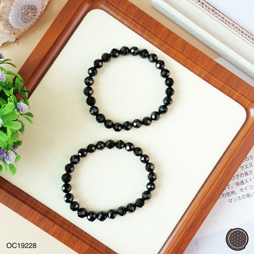 8mm 黑尖晶石手链